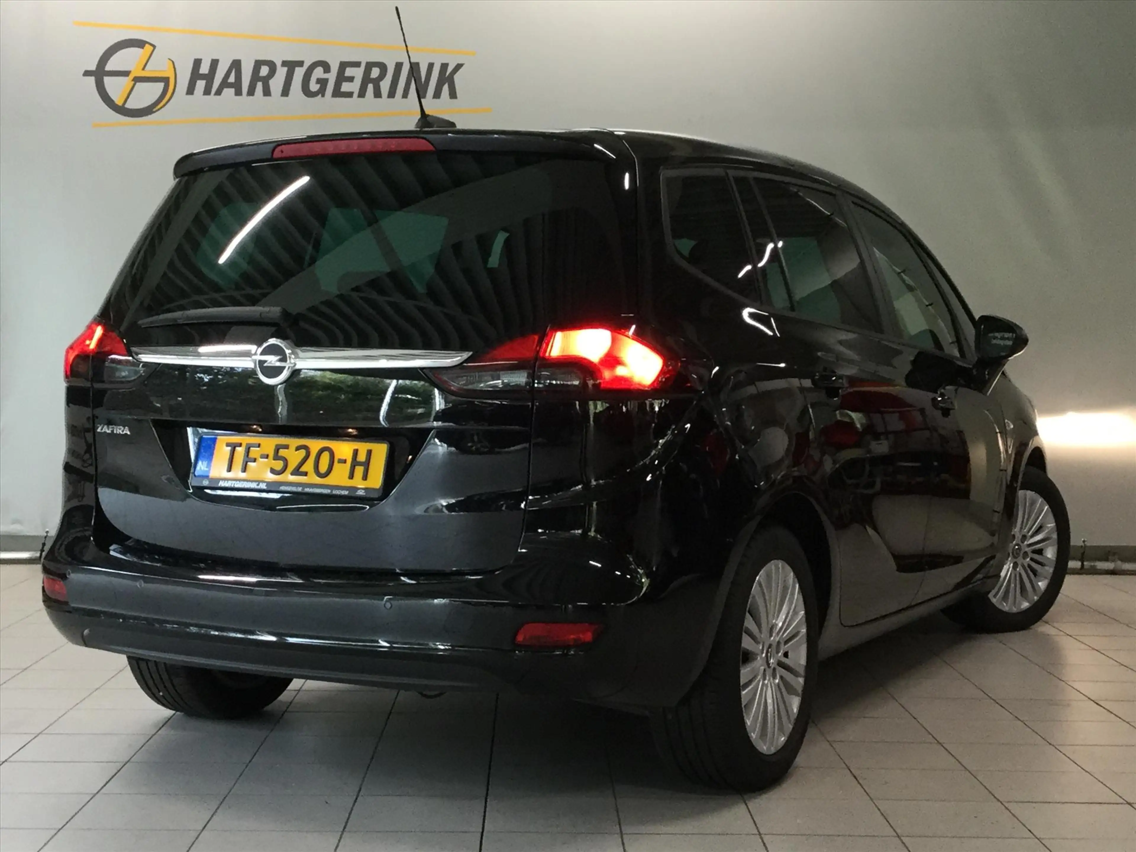 Opel Zafira Tourer 1.4T 140PK Edition *NAVI* 7 Pers* — photo 4