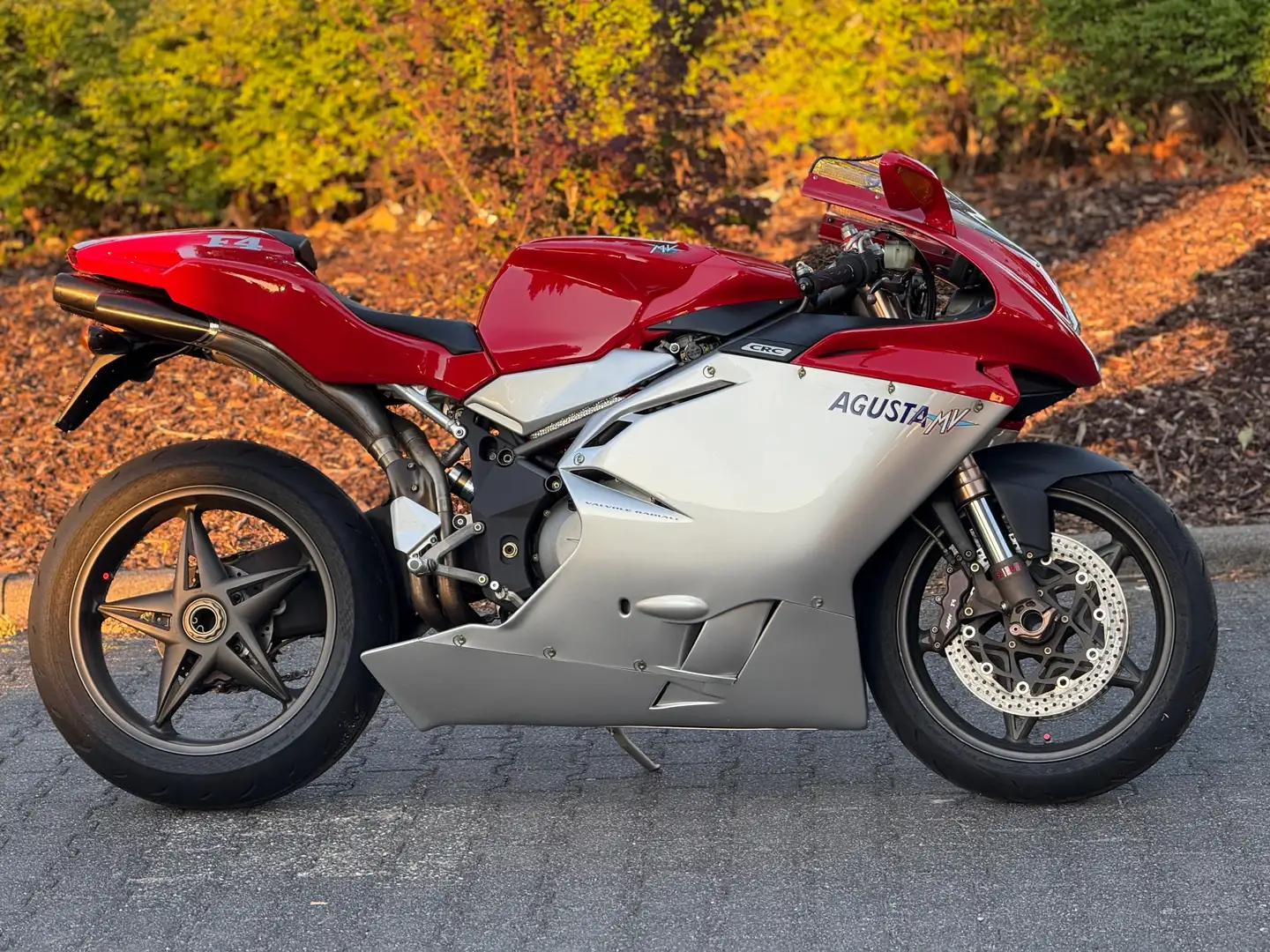 MV Agusta F4 F4 750s Rouge - 1