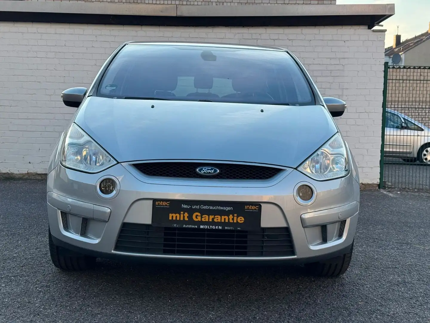 Ford S-Max S-MAX Trend*WENIGKM*GARANTIE*TÜV NEU*1HAND - 2