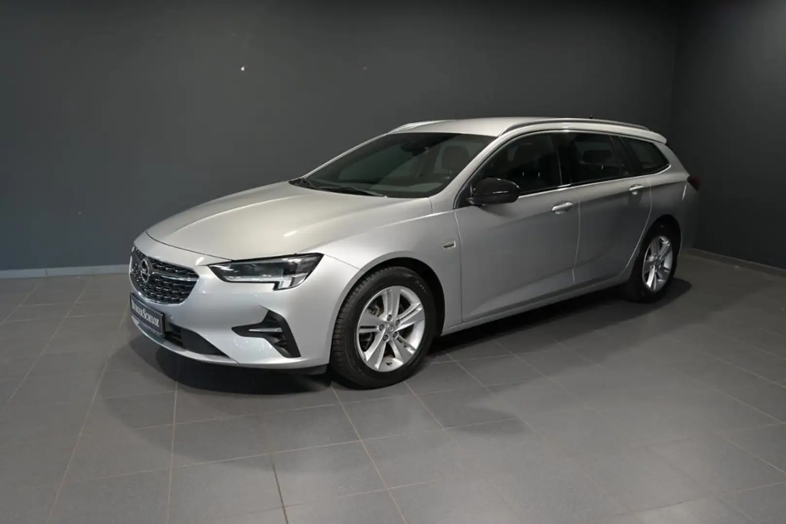 Opel Insignia 2.0 Elegance ST ELEGANCE/PTS/LED/NAVI Silber - 1