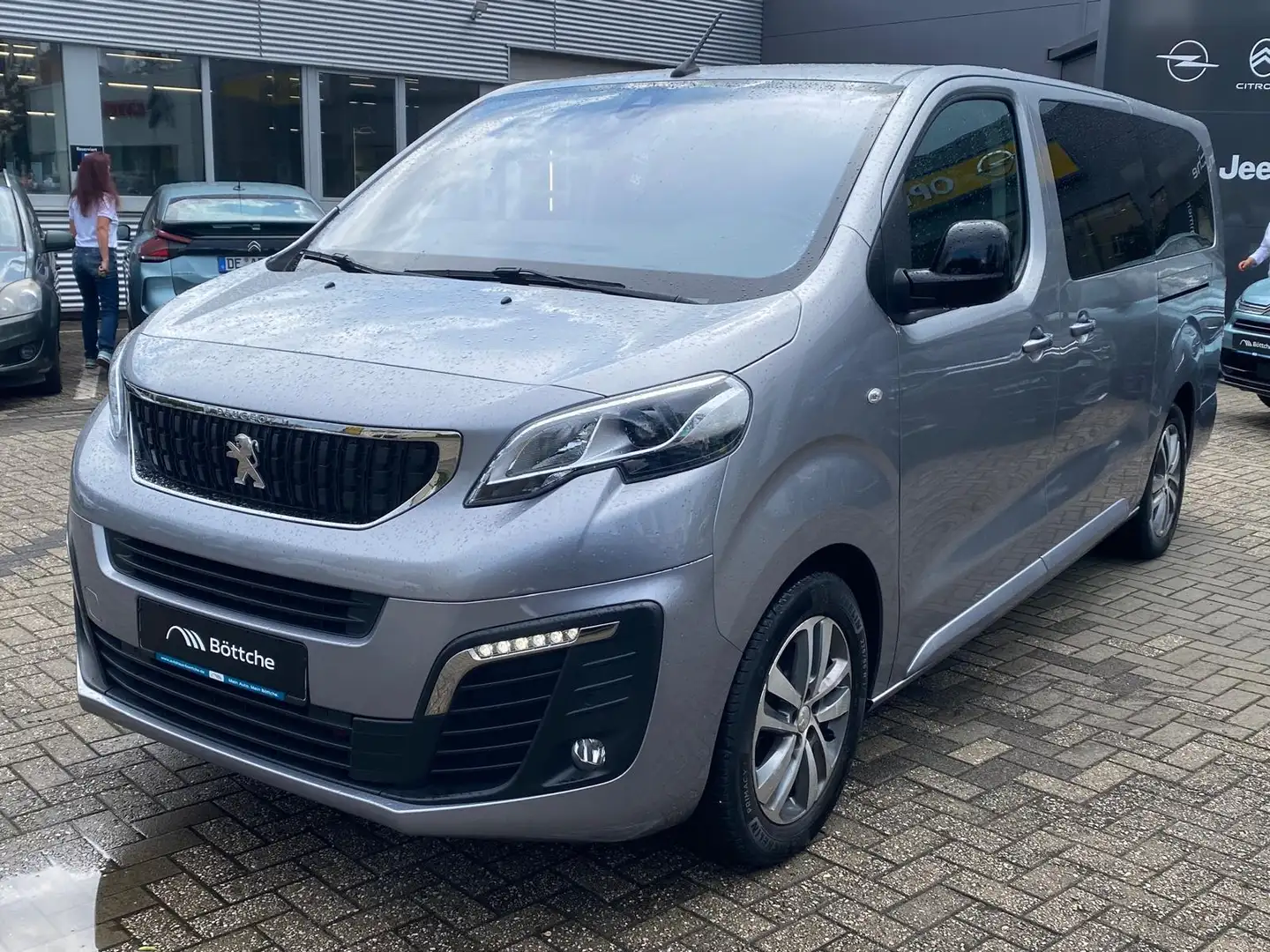 Peugeot Traveller Business VIP L3 2.0 Blue-HDI FAP AT/Navi/Shz/Kamer Szürke - 2