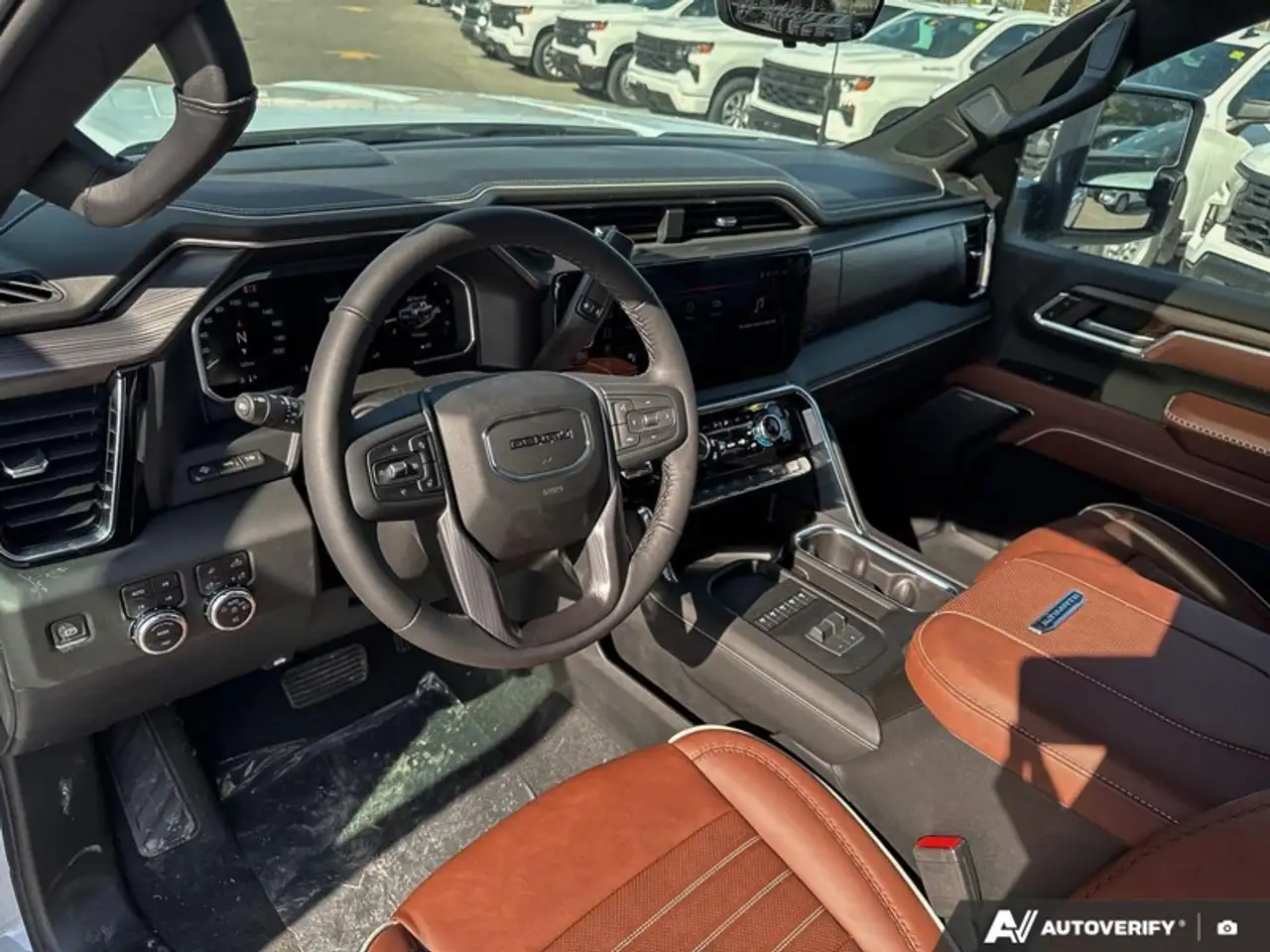 GMC Sierra 2500HD снимка GMC Sierra 2500HD