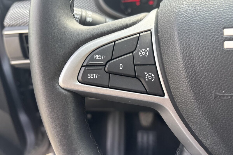 Dacia Sandero Stepway Expression TCe 90 PDC Camera — photo 14