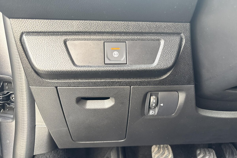 Dacia Sandero Stepway Expression TCe 90 PDC Camera — photo 12