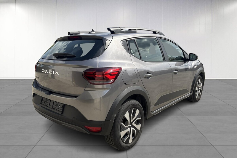 Dacia Sandero Stepway Expression TCe 90 PDC Camera — photo 4