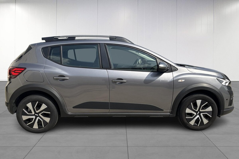 Dacia Sandero Stepway Expression TCe 90 PDC Camera — photo 5