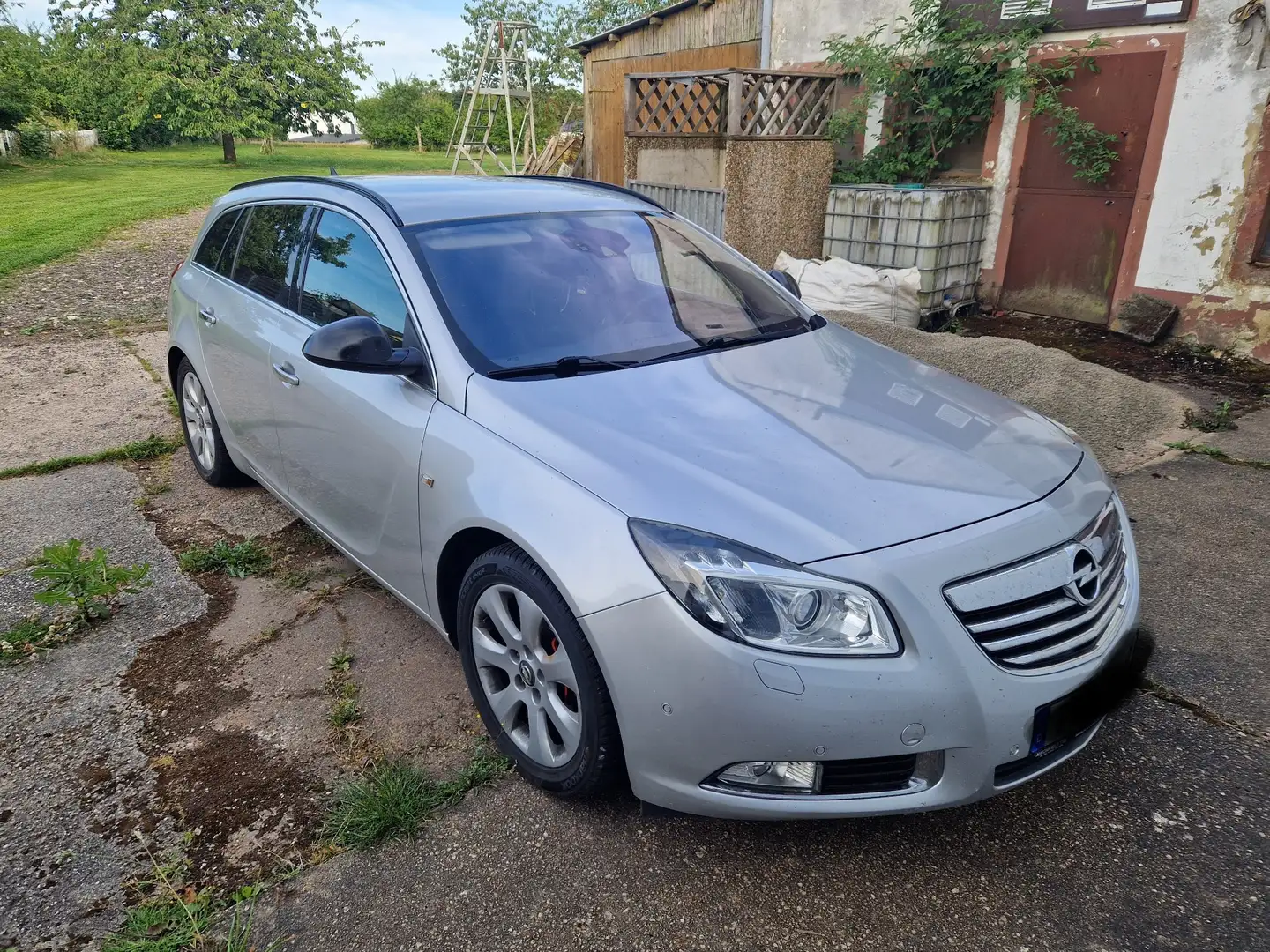 Opel Insignia 2.0 CDTI Sports Tourer Edition Silber - 2