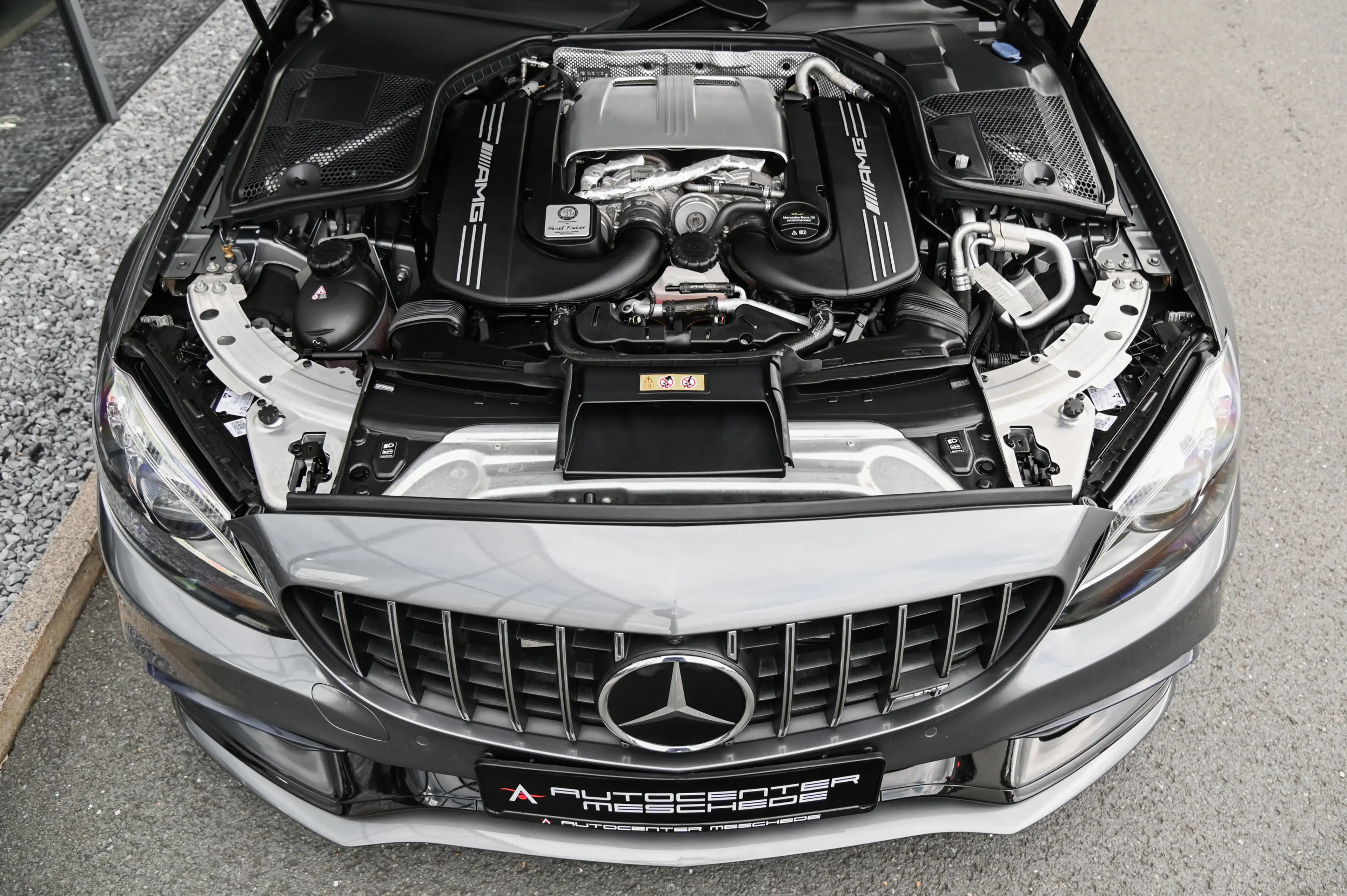 Mercedes-Benz C 63 AMG S T COMAND* Widescreen* Pano* Keramik* — photo 7