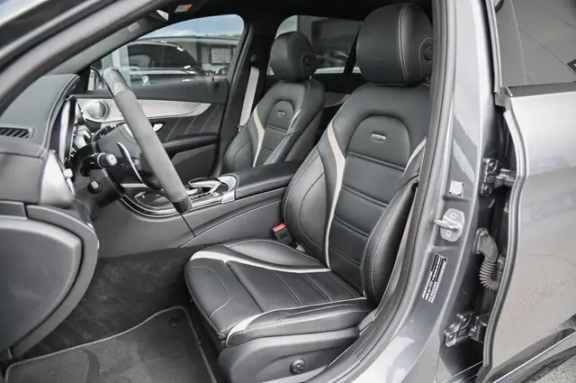 Mercedes-Benz C 63 Amg view 12