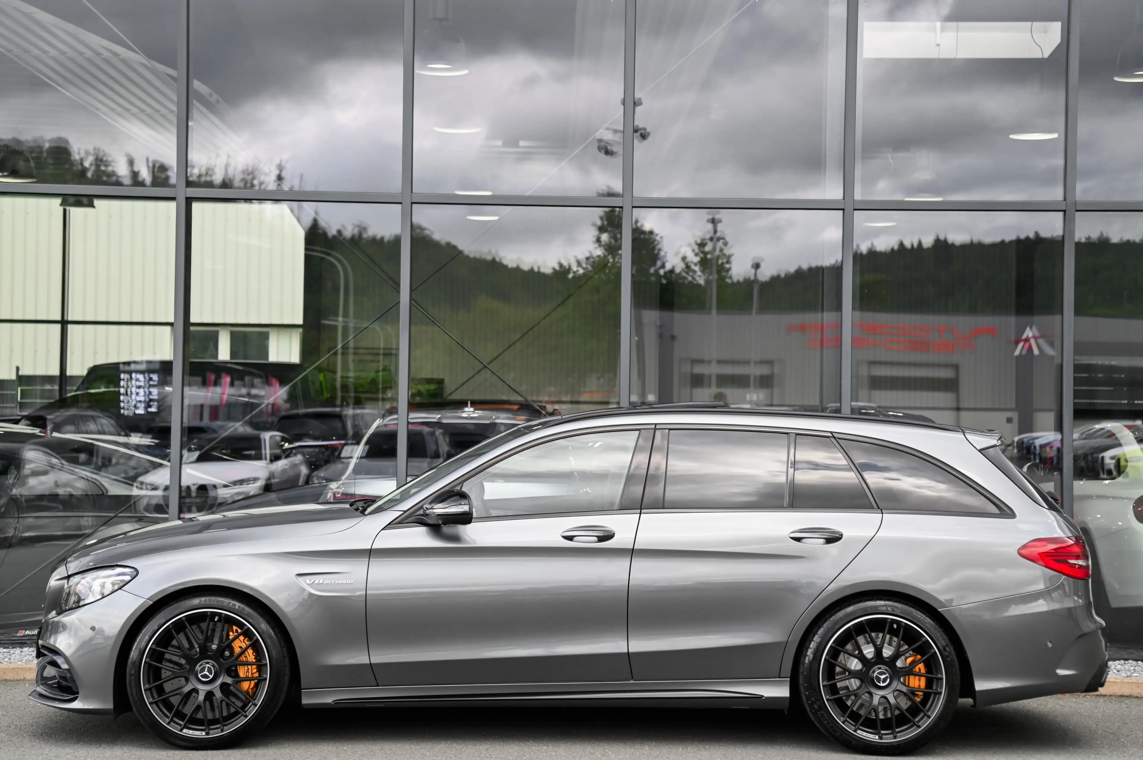 Mercedes-Benz C 63 AMG S T COMAND* Widescreen* Pano* Keramik* — photo 6