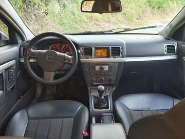 1.9 CDTI 120 Cosmo