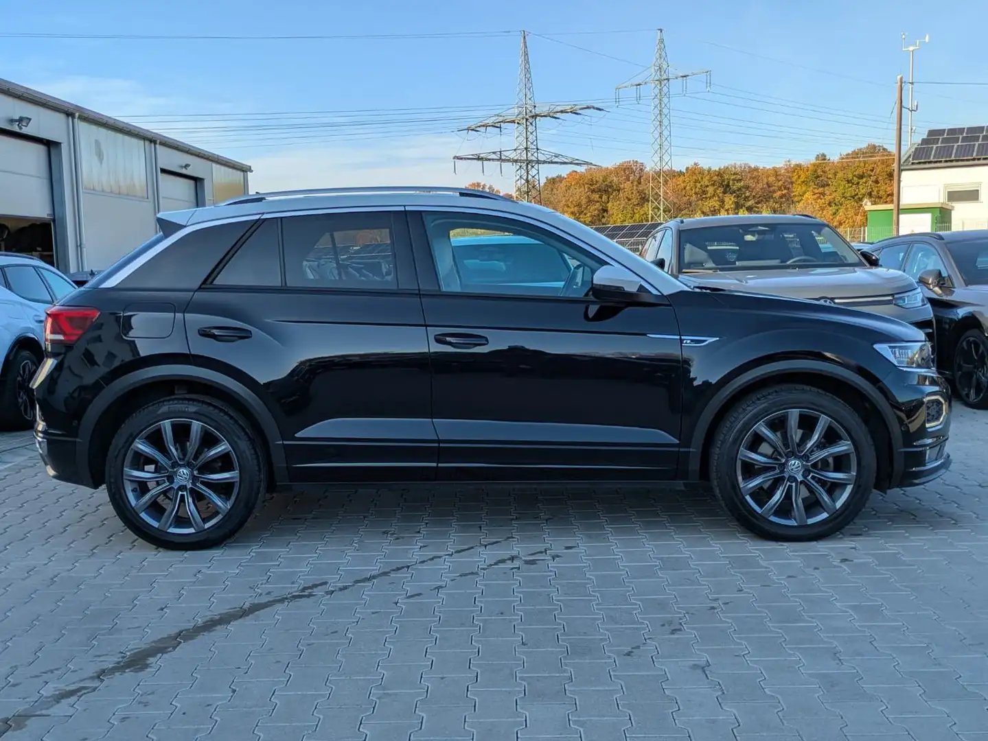 Volkswagen T-Roc 2.0 TDI 4Motion R-Line PANO*LED*LEDER*AHK Zwart - 2