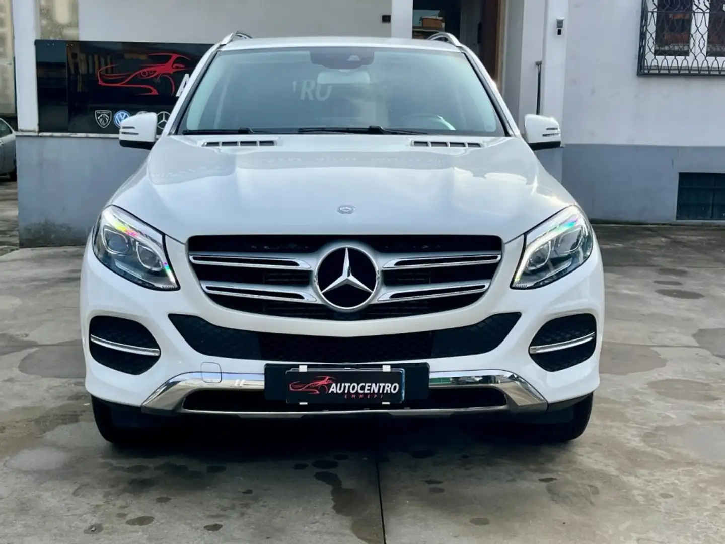Mercedes-Benz GLE 250 d 4Matic Exclusive Plus Bianco - 2