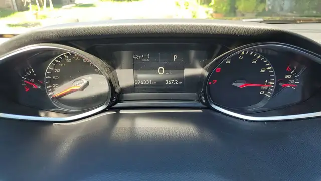 Peugeot 308 view 12