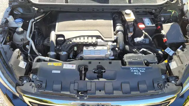 Peugeot 308 view 15
