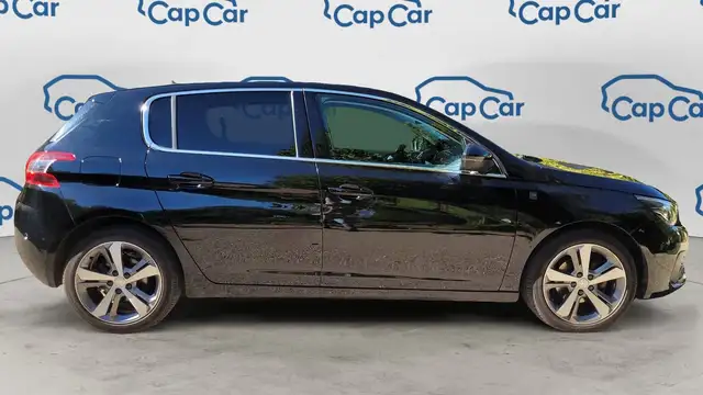 Peugeot 308 view 4