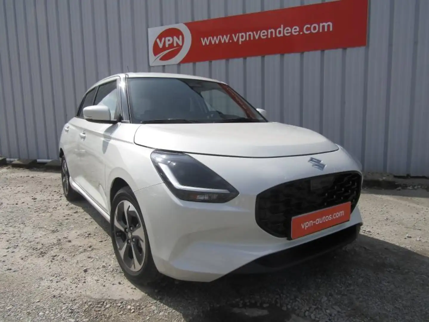 Suzuki Swift 1.2 Dualjet Hybrid 83ch Pack Blanc - 2