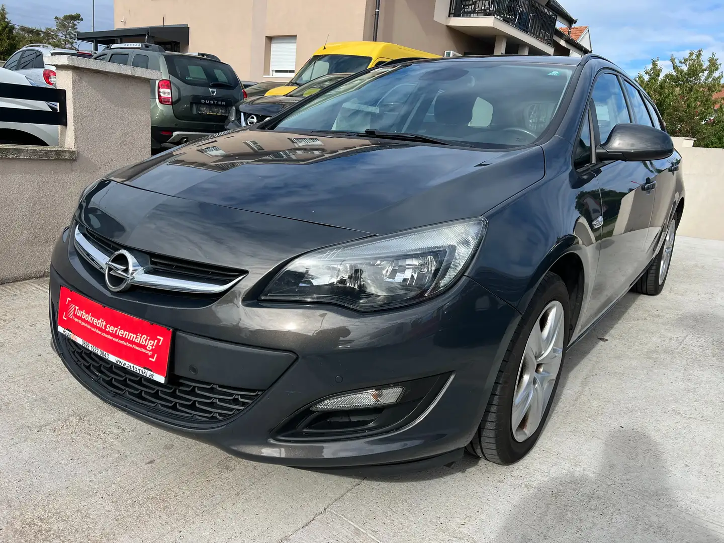 Opel Astra Selection 1,4 Benzin Grau - 1