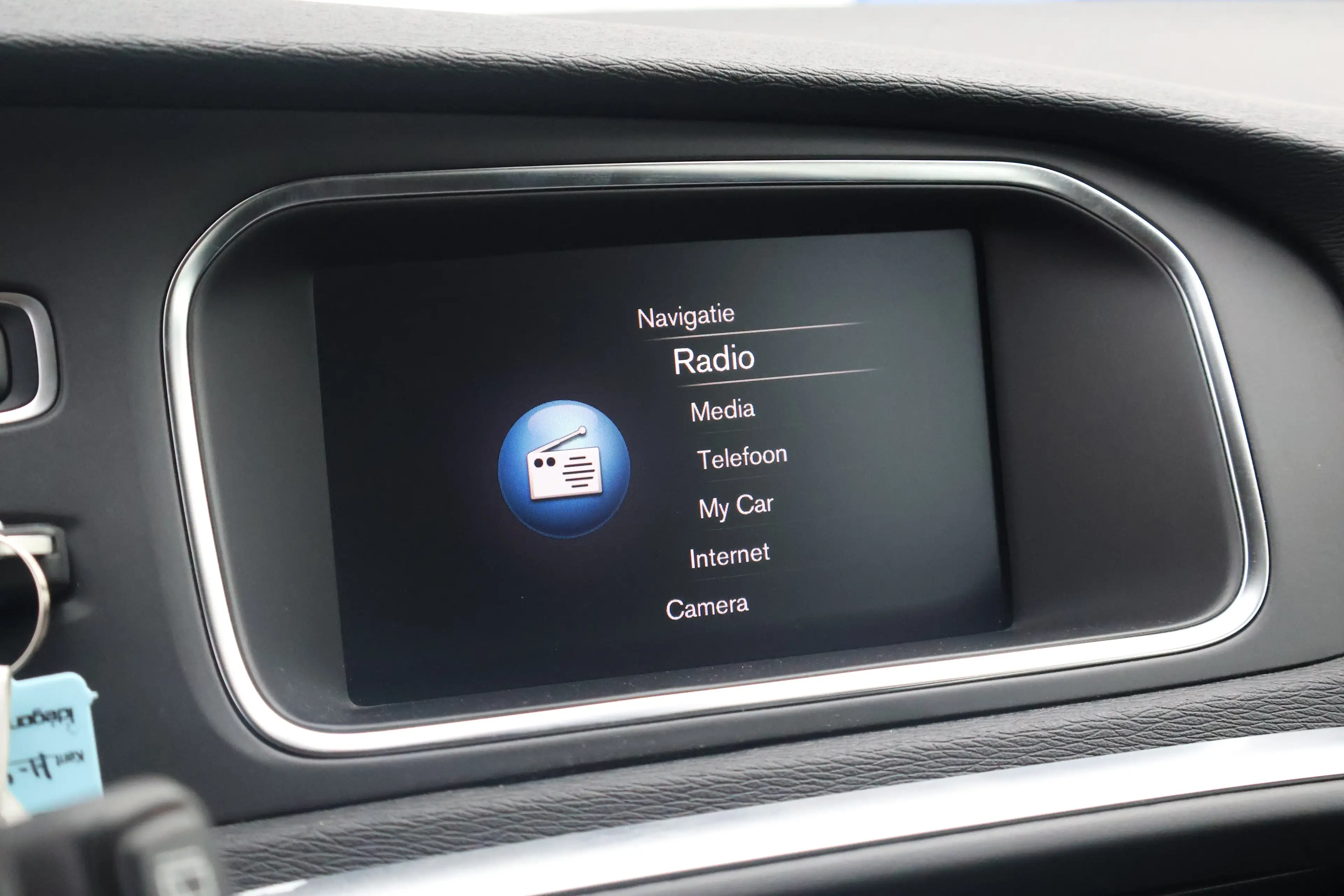 Volvo V40 T3 Polar | Achteruitrijcamera | Full LED | Stoelve — photo 19