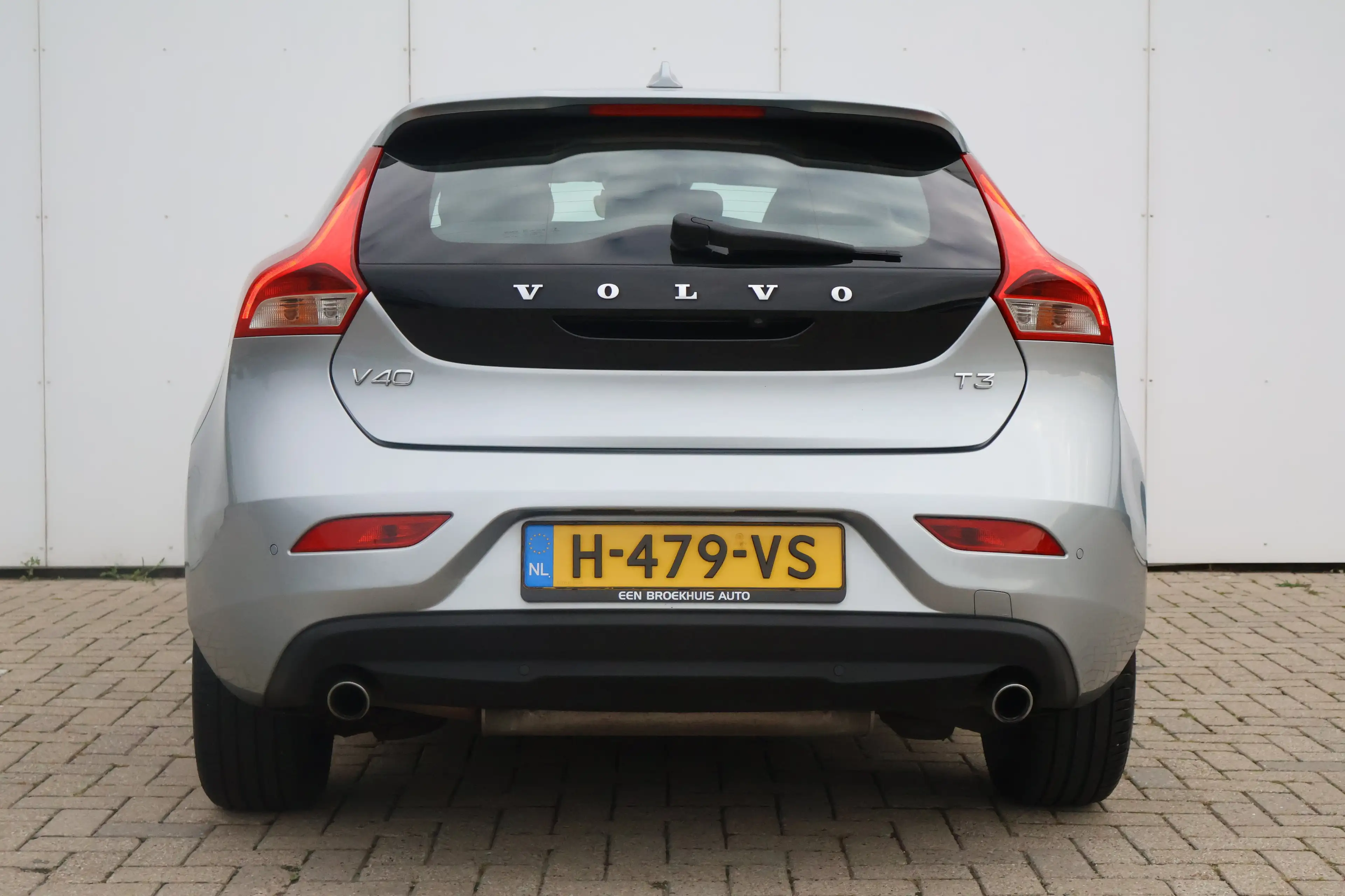 Volvo V40 T3 Polar | Achteruitrijcamera | Full LED | Stoelve — photo 42