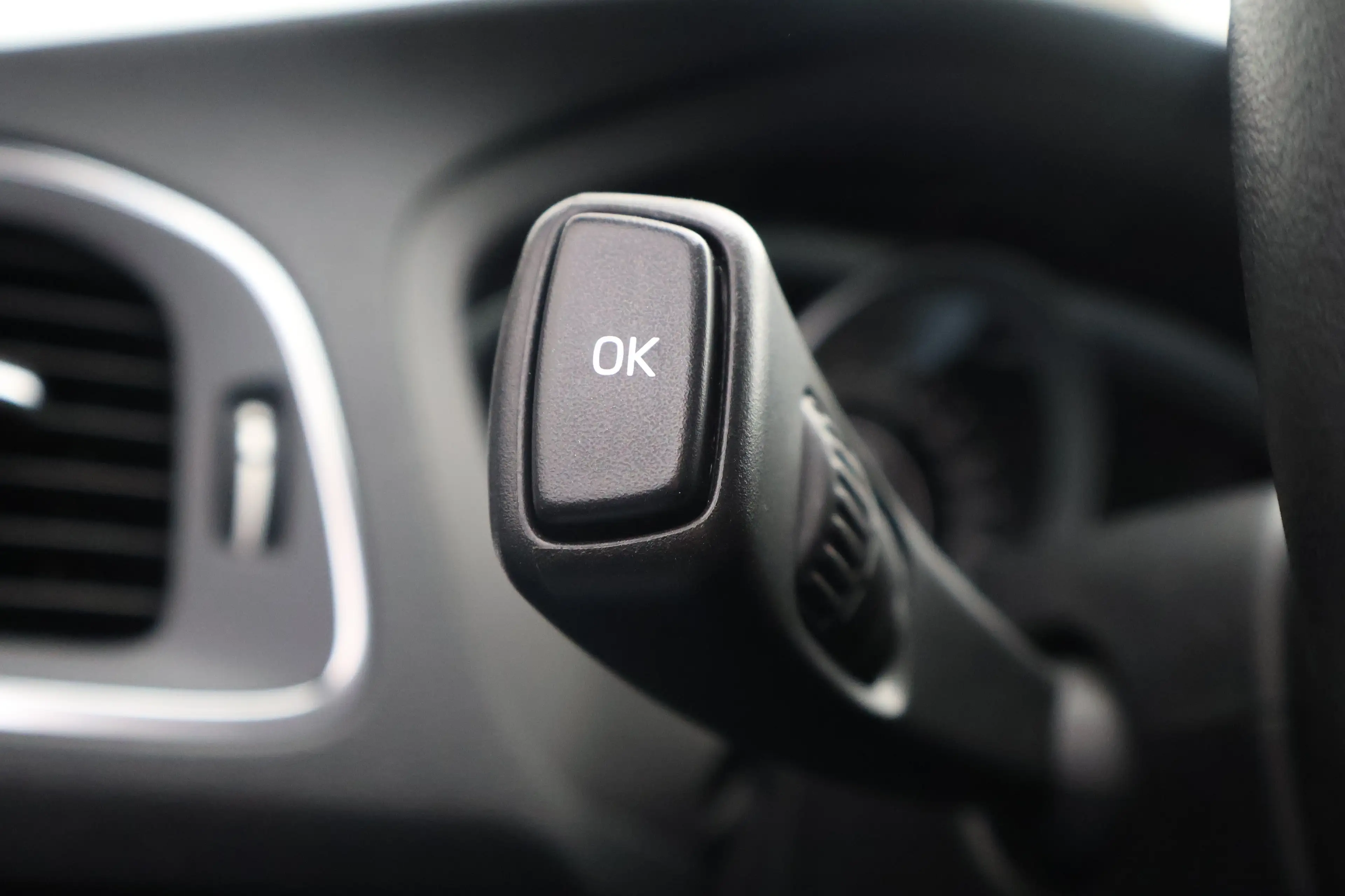 Volvo V40 T3 Polar | Achteruitrijcamera | Full LED | Stoelve — photo 11