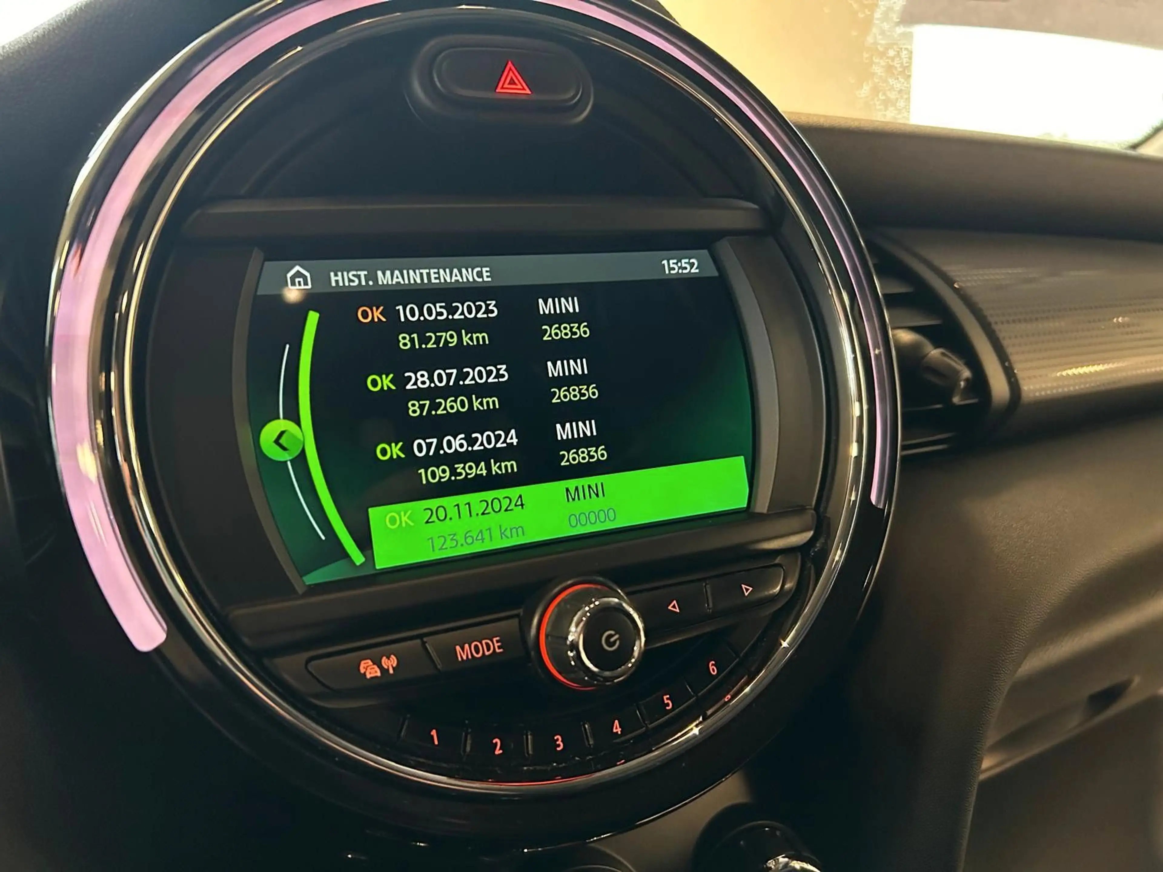MINI Cooper D **NAVI**LEDER**SHZ**R-KAMERA** — photo 10