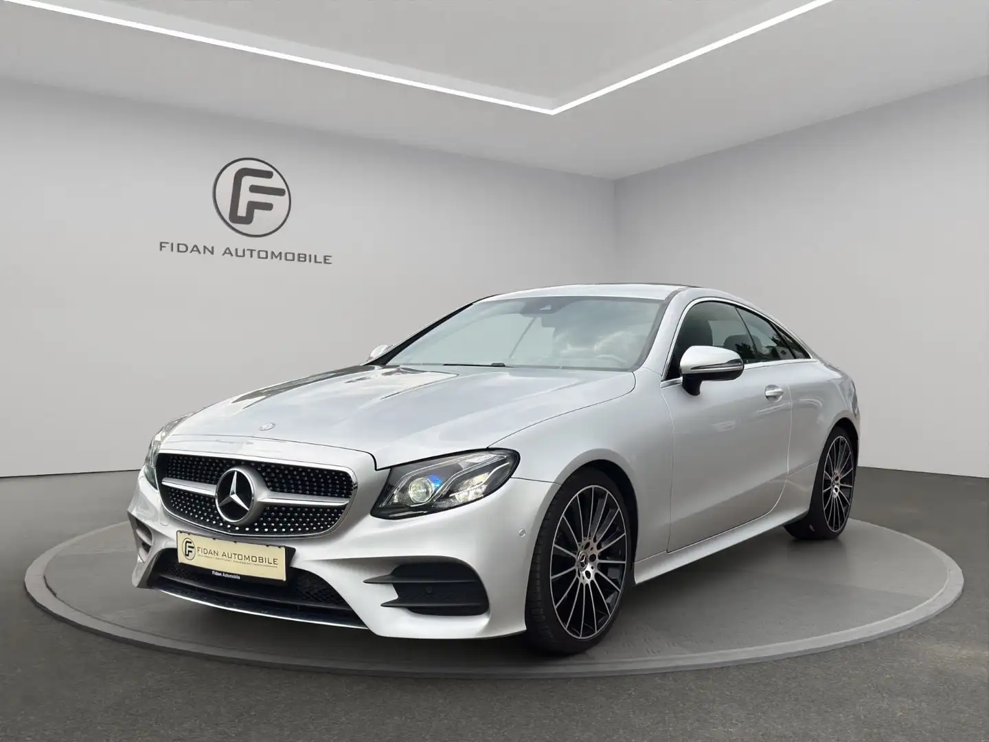 Mercedes-Benz E 200 AMG-Line*Wide*Multibeam*20''*Burmester*Kam Silber - 1