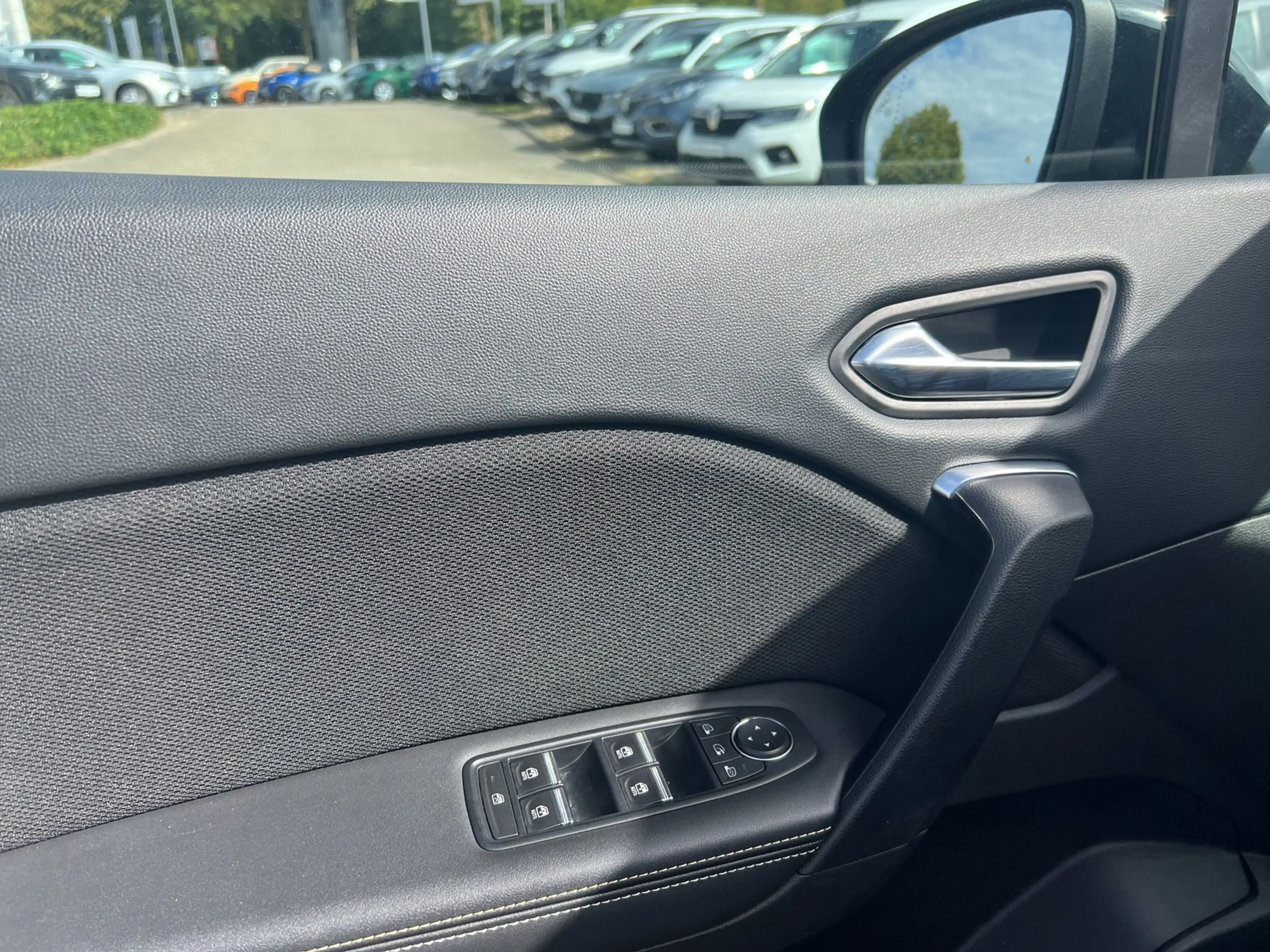 Renault Symbioz E-Tech Full Hybrid 145 Iconic GJR+360° Kamera+LED — photo 13