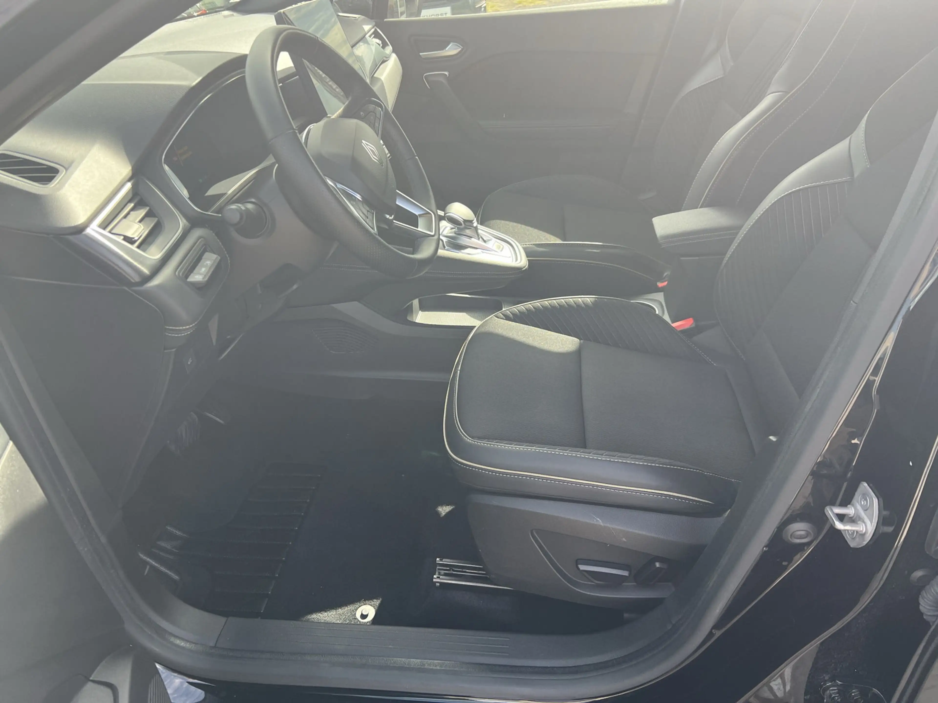 Renault Symbioz E-Tech Full Hybrid 145 Iconic GJR+360° Kamera+LED — photo 5