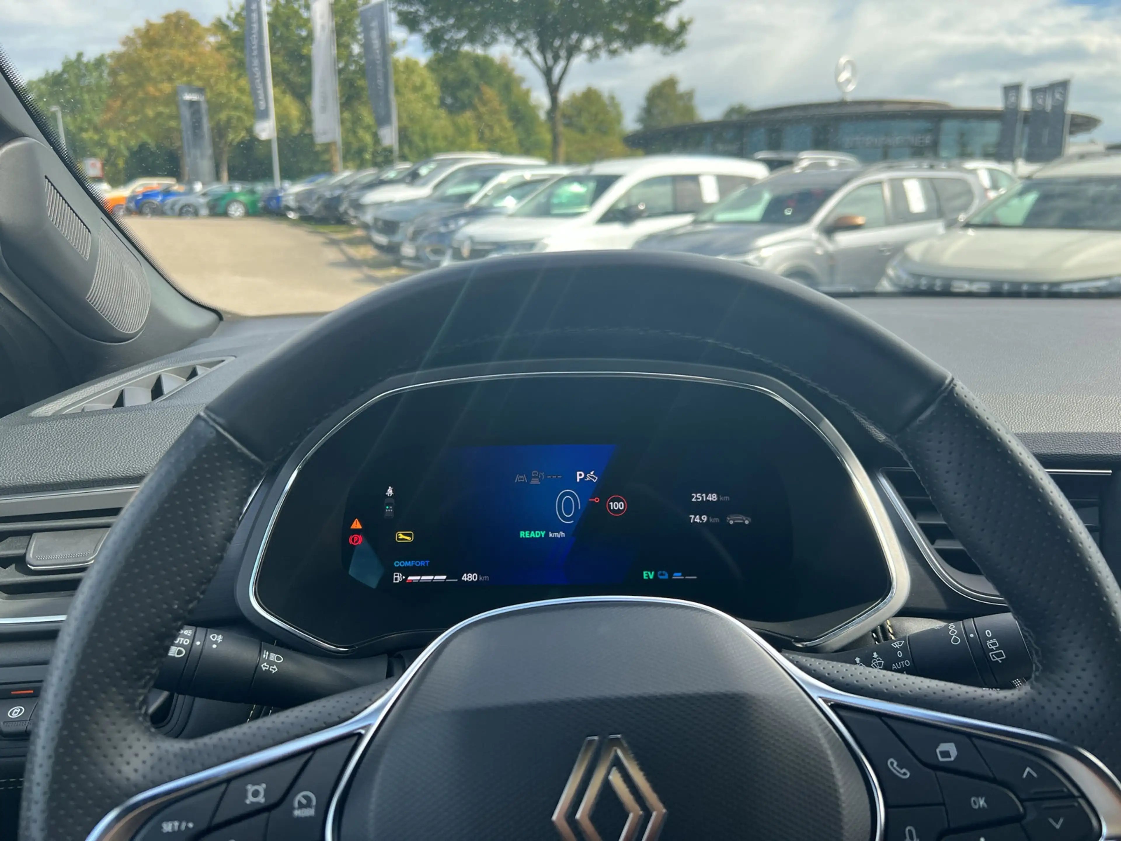 Renault Symbioz E-Tech Full Hybrid 145 Iconic GJR+360° Kamera+LED — photo 14