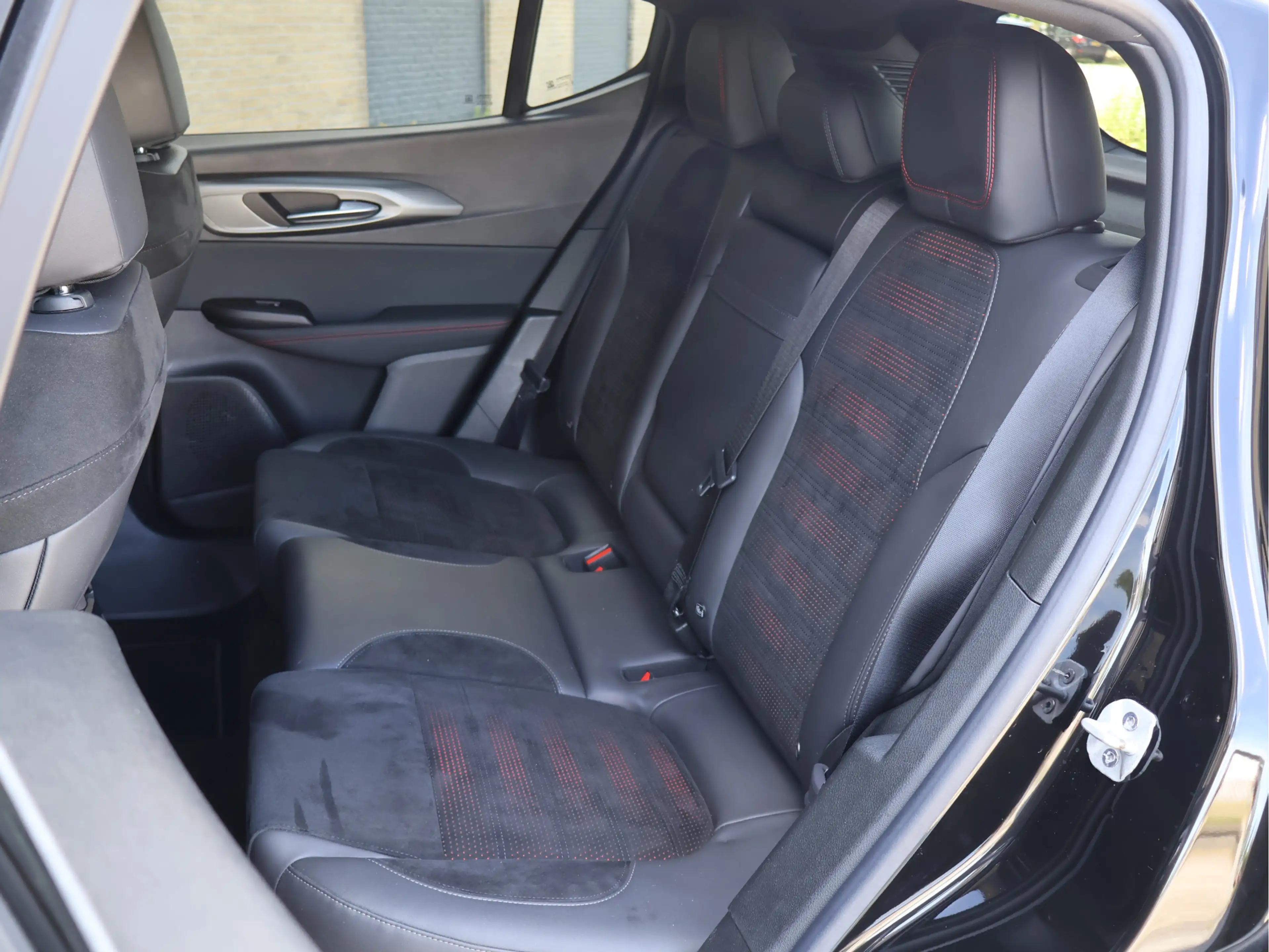 Alfa Romeo Tonale 1.5T Hybrid Veloce 160PK Alcantara | 360 Camera | — photo 10