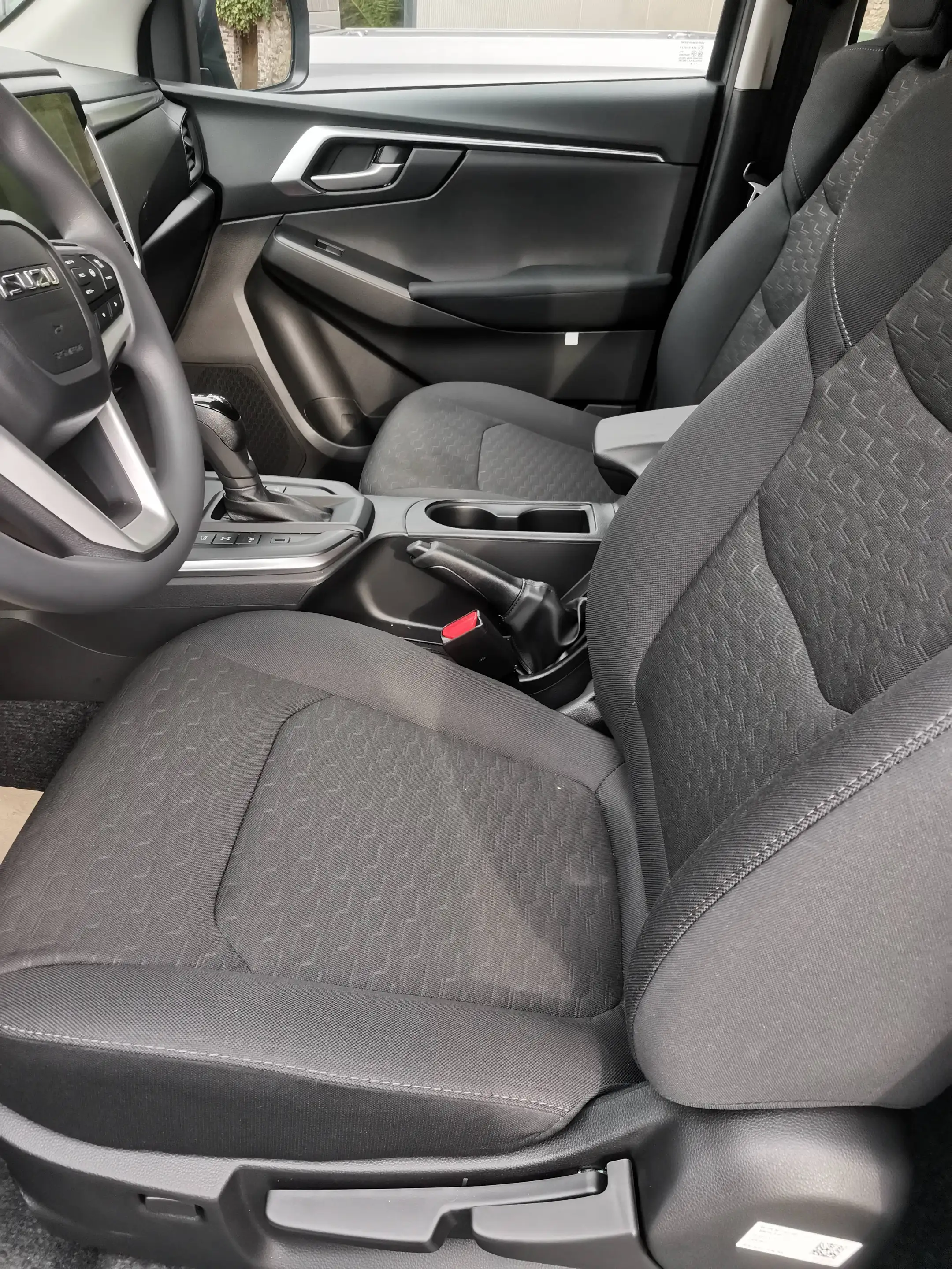 Isuzu D-Max D-Max Double Cab 4WD Autm. LS 2.2 — photo 9