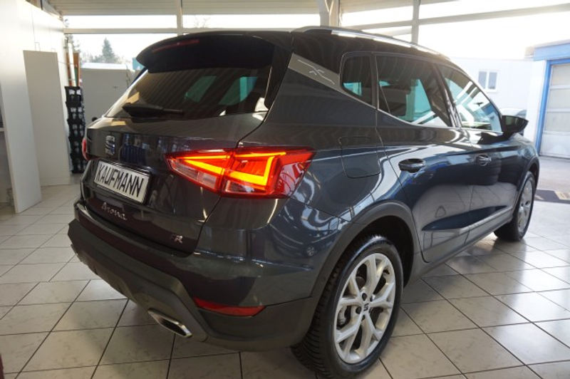SEAT Arona ARONA 1,5 TSI FR DSG NAVI DINAMICA RFK ACC SHZ — photo 4