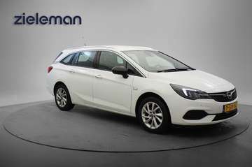 Sports Tourer 1.2 Business Elegance - Carplay, Cam