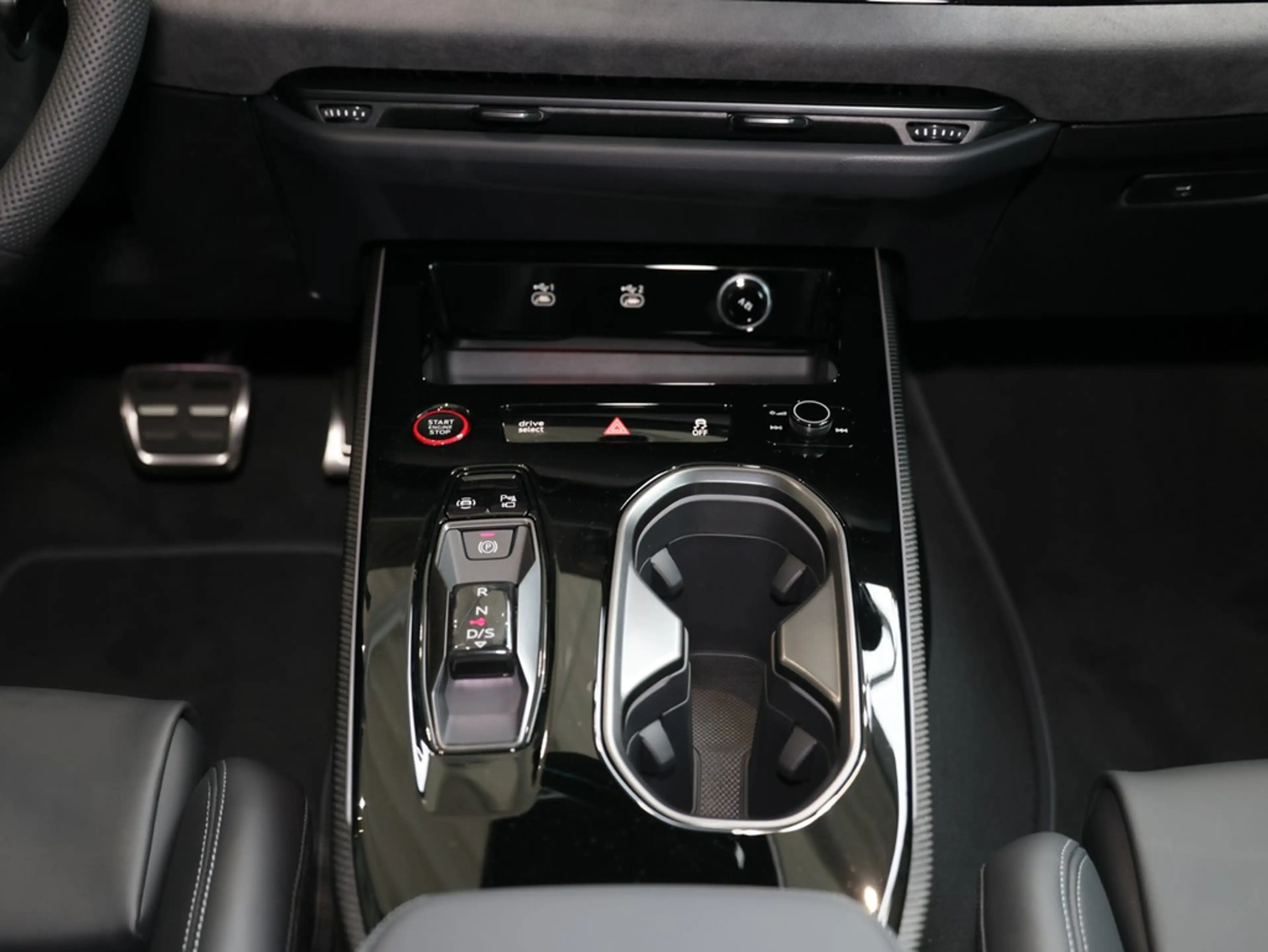 Audi A6 allroad TDI quattro 220 kW S tronic — photo 13