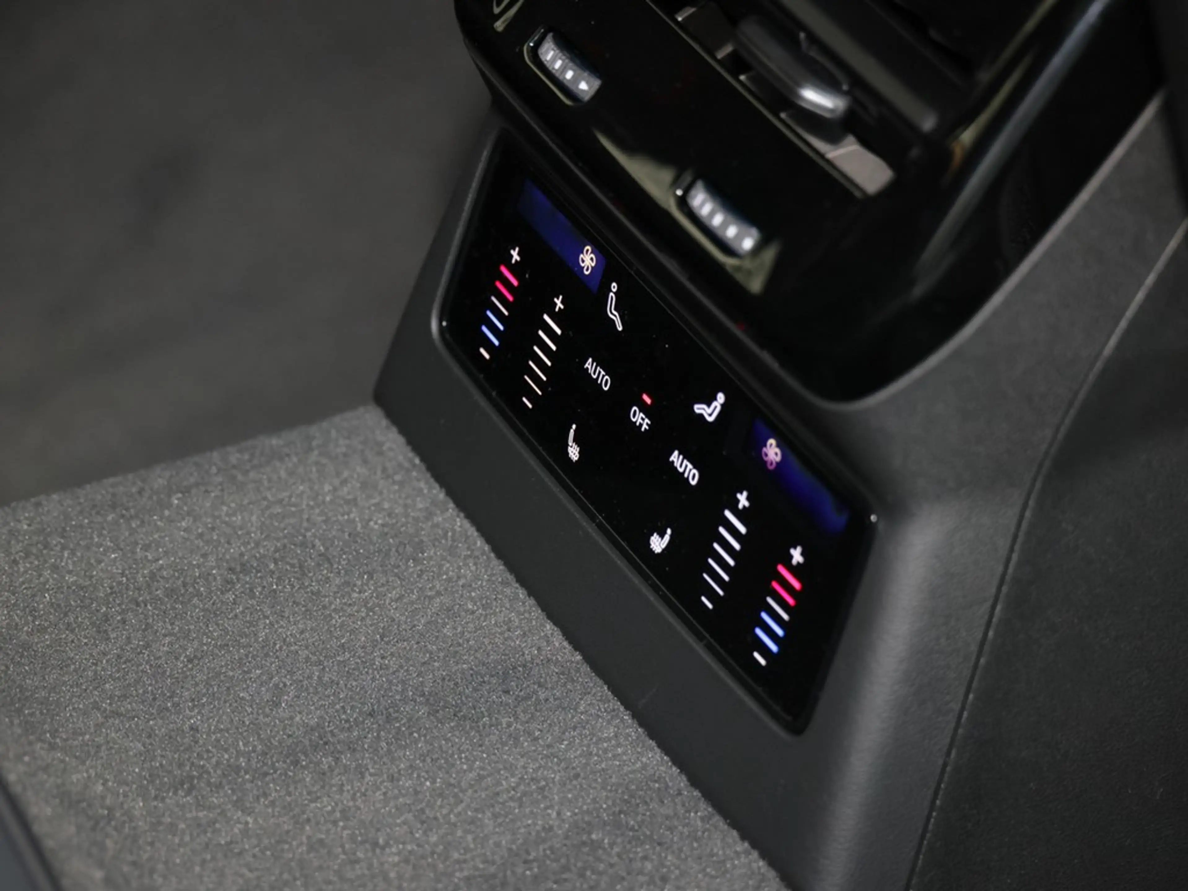 Audi A6 allroad TDI quattro 220 kW S tronic — photo 10