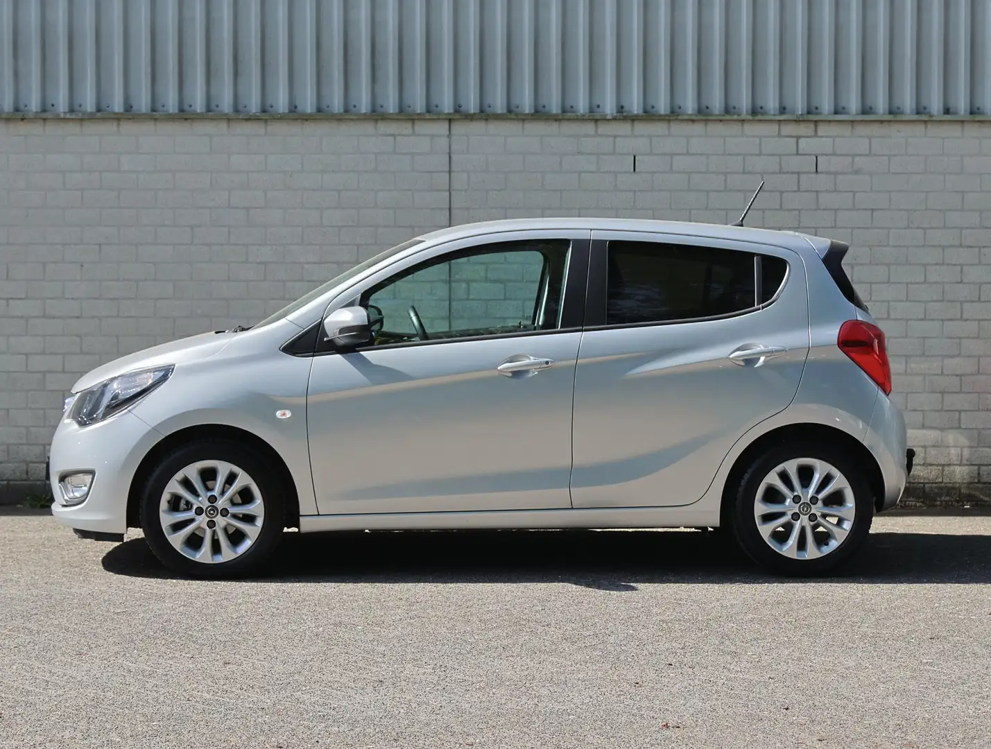 Opel Karl Innovation 1.0 75pk | Apple en Android | Trekhaak Grey - 2