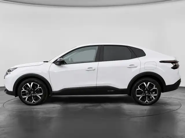 Citroen C4 view 2