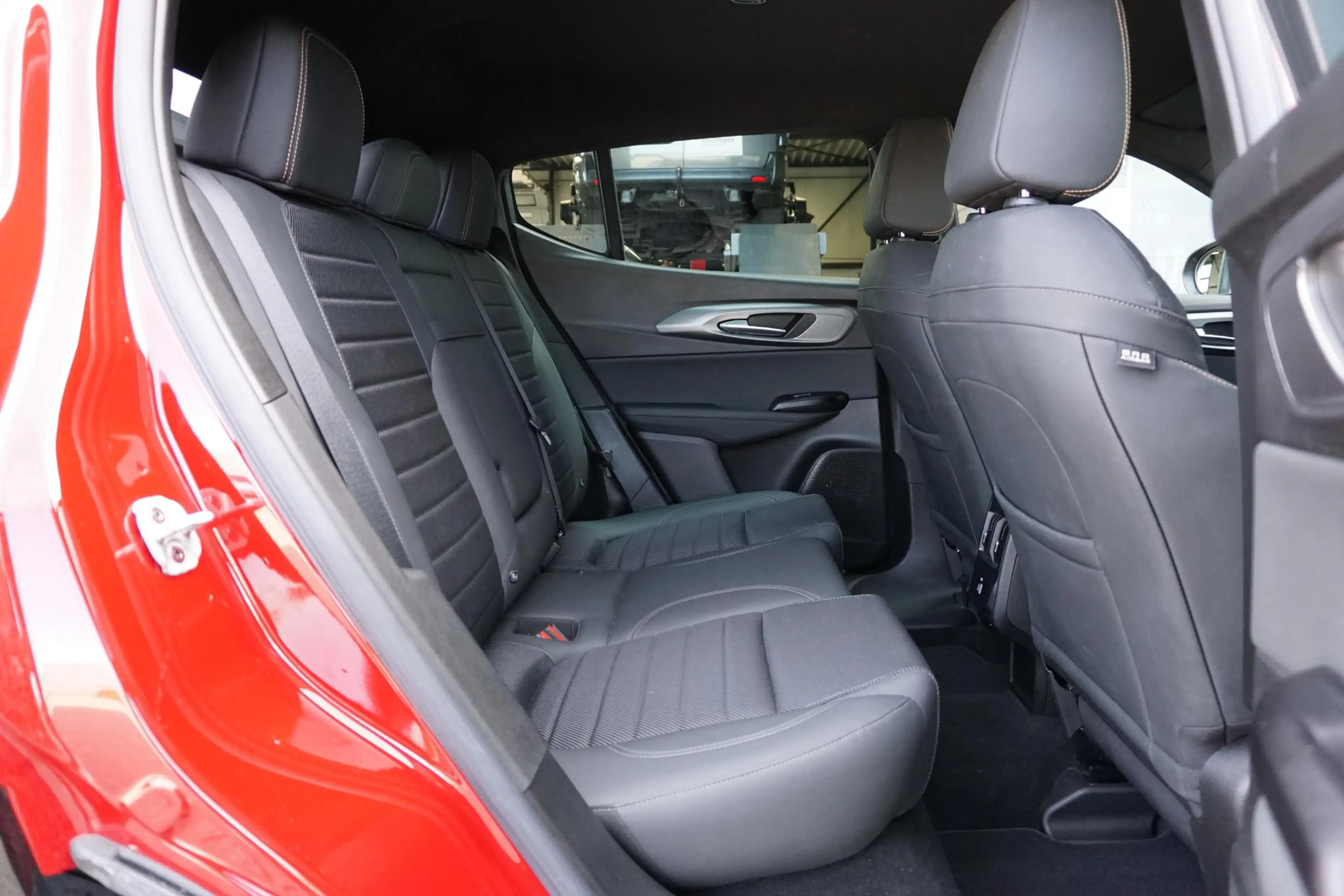 Alfa Romeo Tonale 1.3T PHEV Edizione Speciale 280PK + 360 CAMERA / S — photo 8