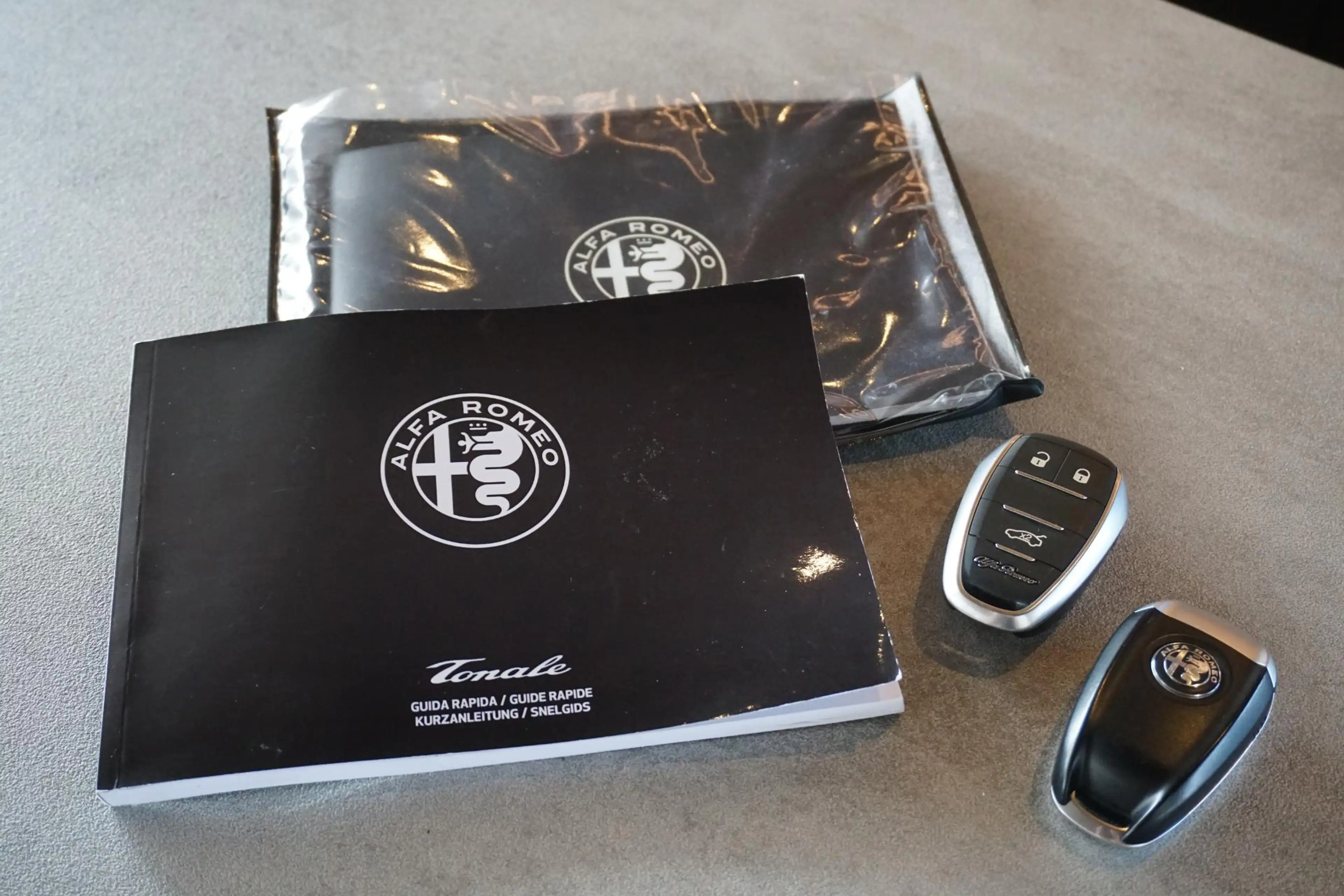Alfa Romeo Tonale 1.3T PHEV Edizione Speciale 280PK + 360 CAMERA / S — photo 14