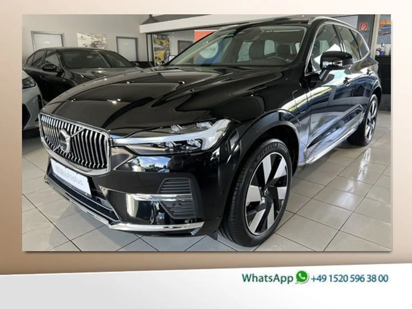 Volvo XC60 T6 Plus Bright Recharge AWD BLIS AHK 360° Schwarz - 1