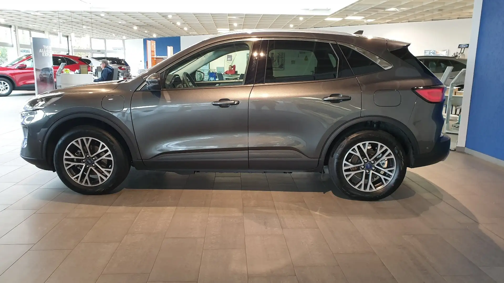 Ford Kuga TITANIUM X 2.5 PHEV 225PS CVT FWD Grau - 2