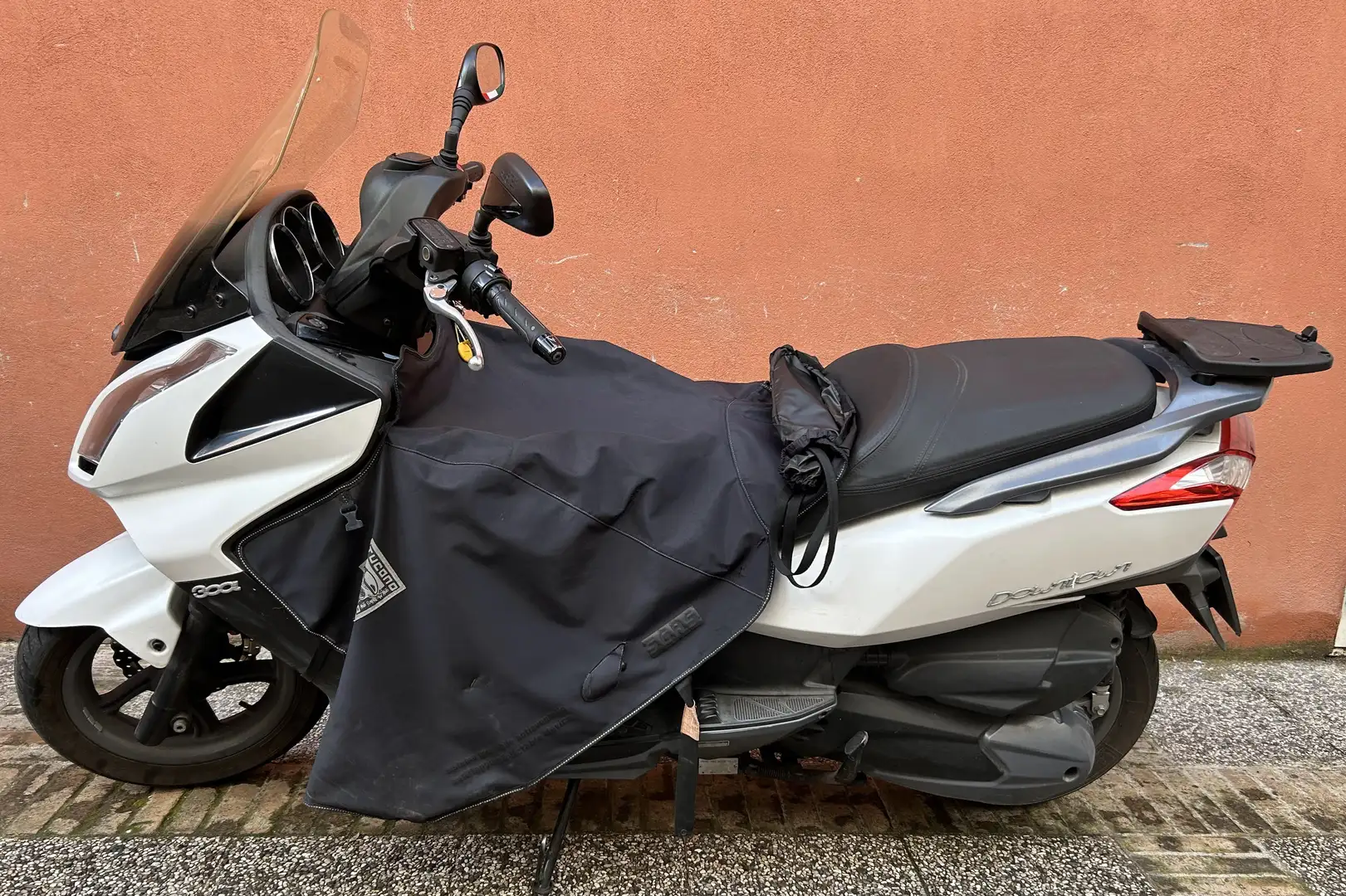 Kymco Downtown 300i Alb - 2
