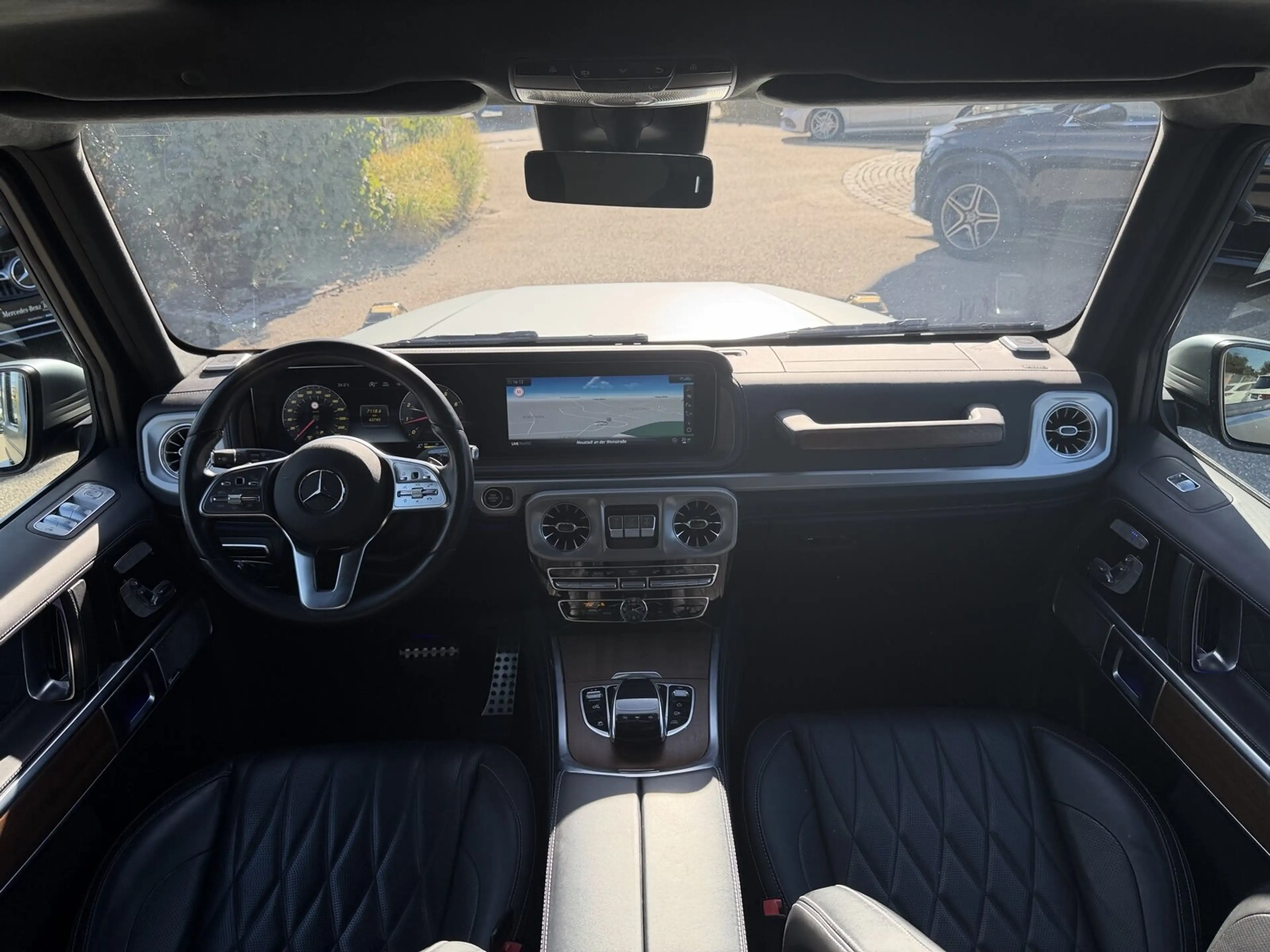Mercedes-Benz G 500 G500 AMG MattGrauFolierung+ECE-AGA+AHK+360°+Massage — photo 11