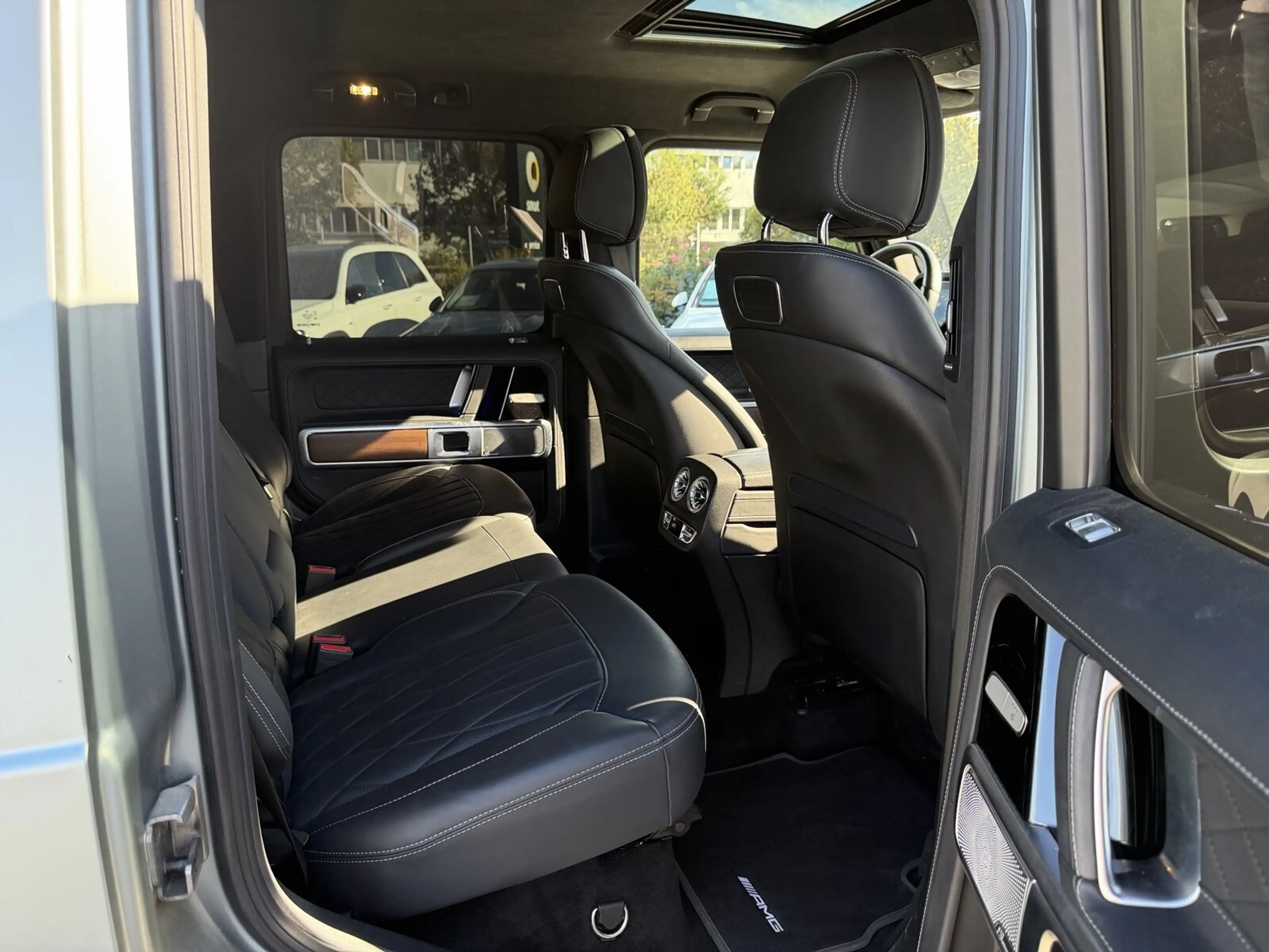 Mercedes-Benz G 500 G500 AMG MattGrauFolierung+ECE-AGA+AHK+360°+Massage — photo 14