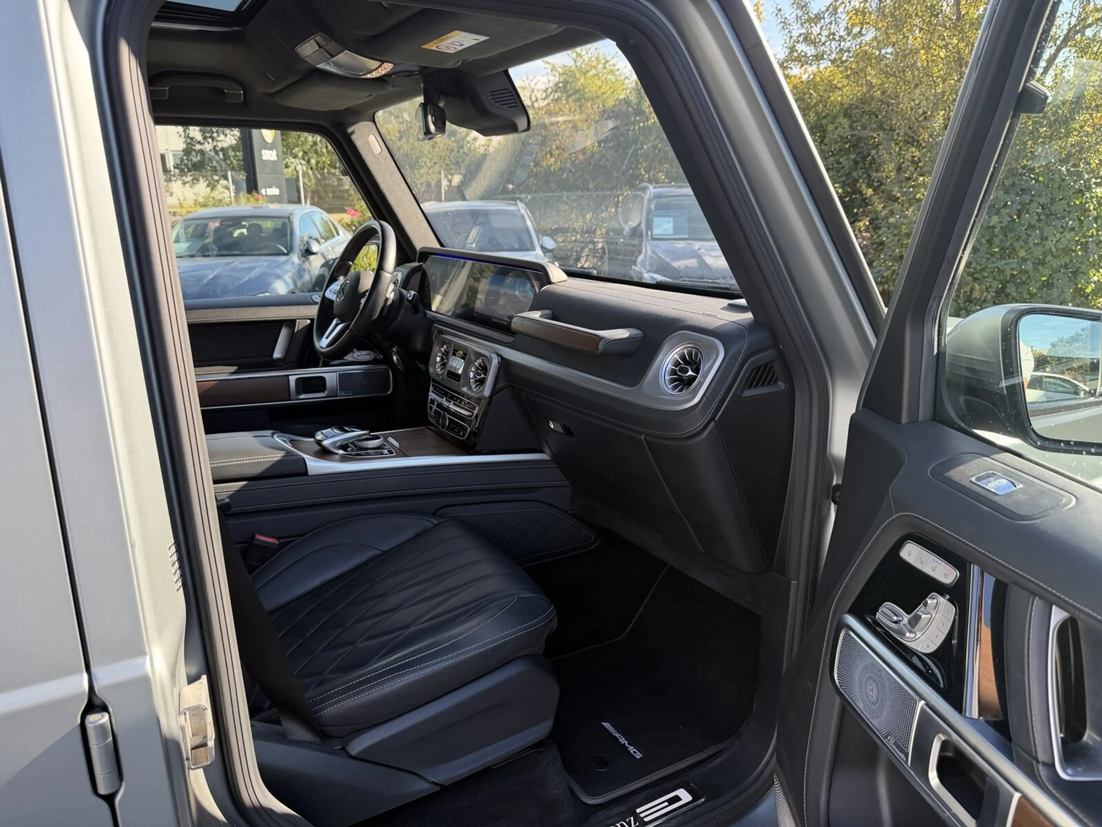 Mercedes-Benz G 500 G500 AMG MattGrauFolierung+ECE-AGA+AHK+360°+Massage — photo 12