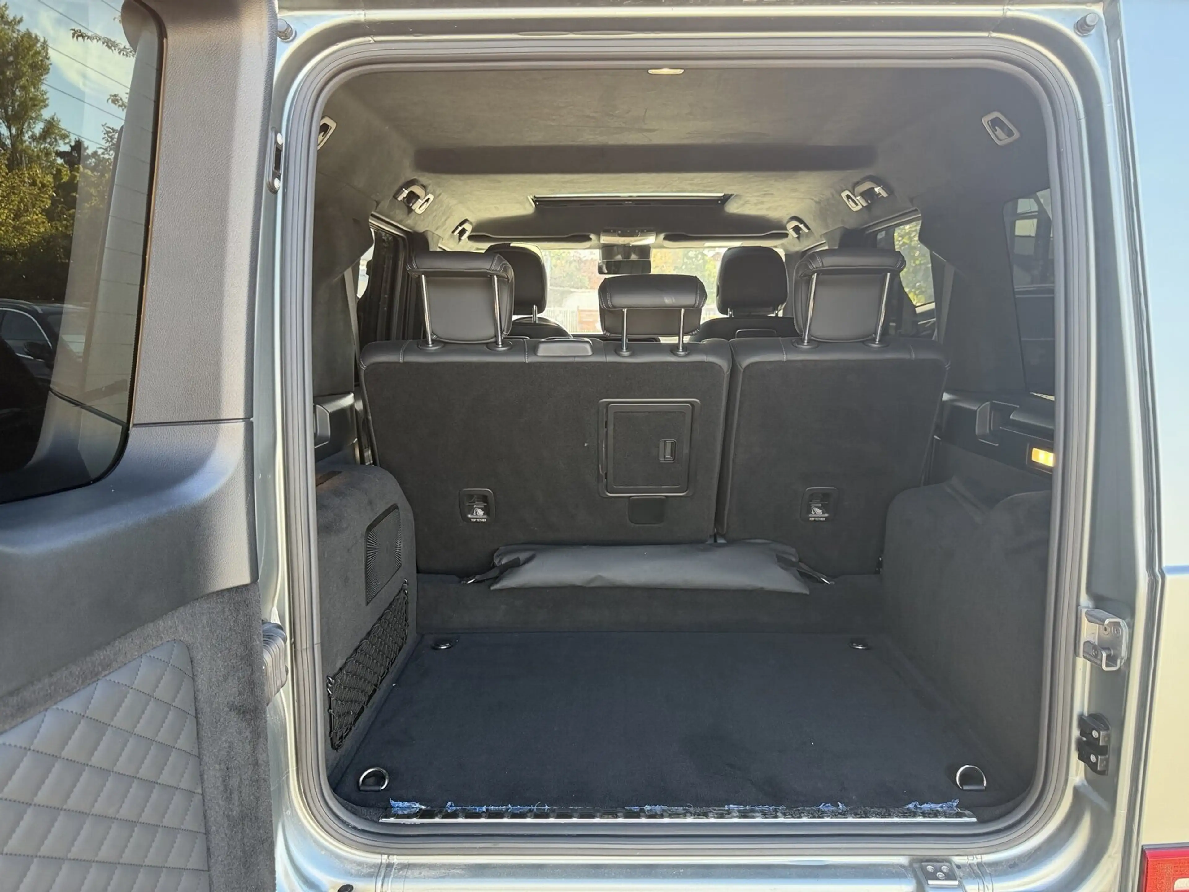 Mercedes-Benz G 500 G500 AMG MattGrauFolierung+ECE-AGA+AHK+360°+Massage — photo 15