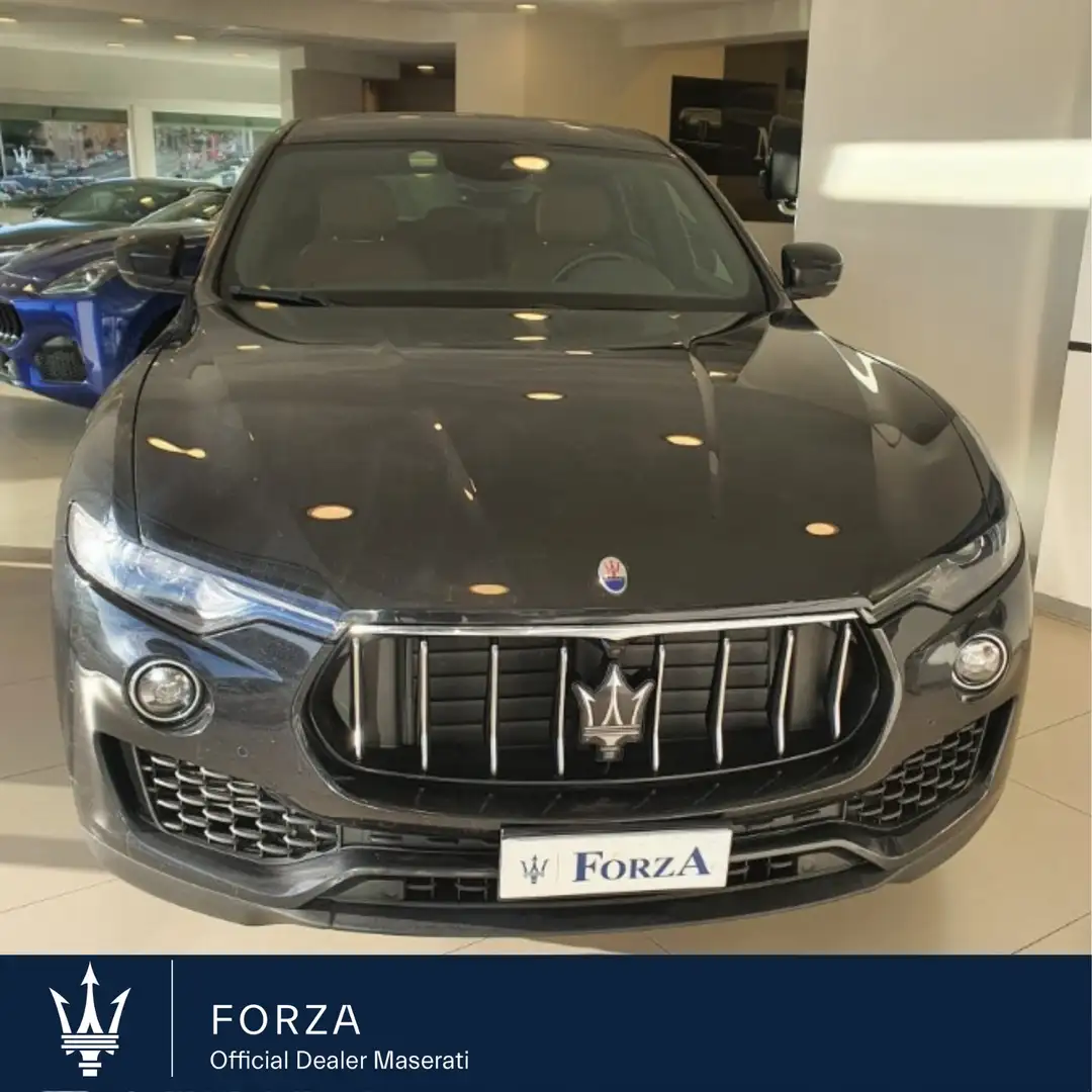 Maserati Levante Levante 3.0 V6 350cv auto my19 Grijs - 1