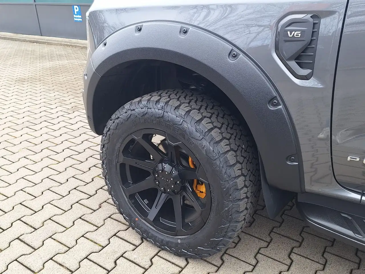 Ford Ranger Platinum 3,0d UMBAU Tech73 AHK Rollo Standhzg 15