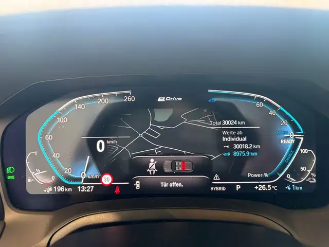 BMW 3 Series view 7